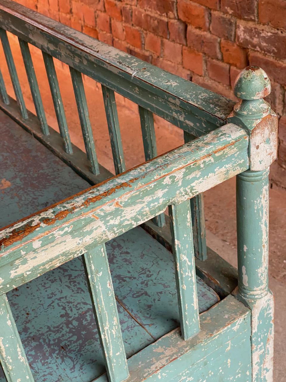 Exceptional Gustavian Painted Bench Settle, Sweden, 19th Century, circa 1800 4