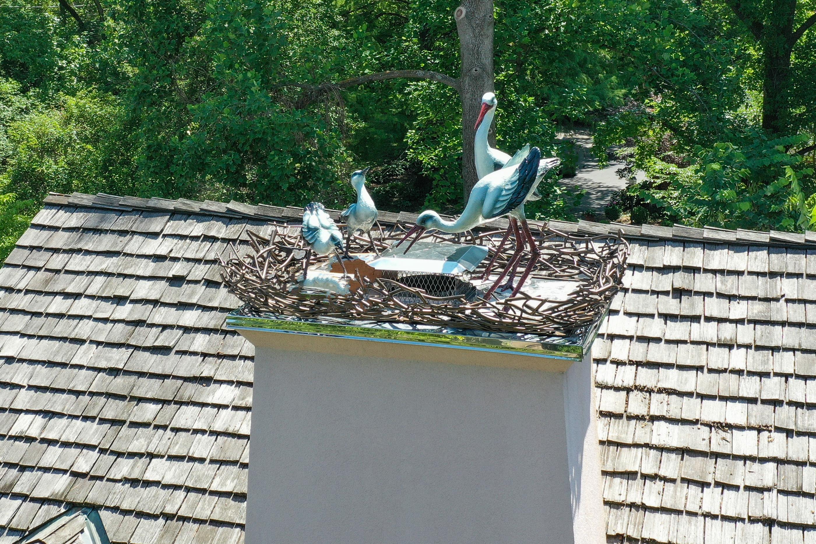 Exceptional Hand-Casted Bronze Sculptures of Storks for Rooftop Installation In New Condition For Sale In Saint Louis, MO