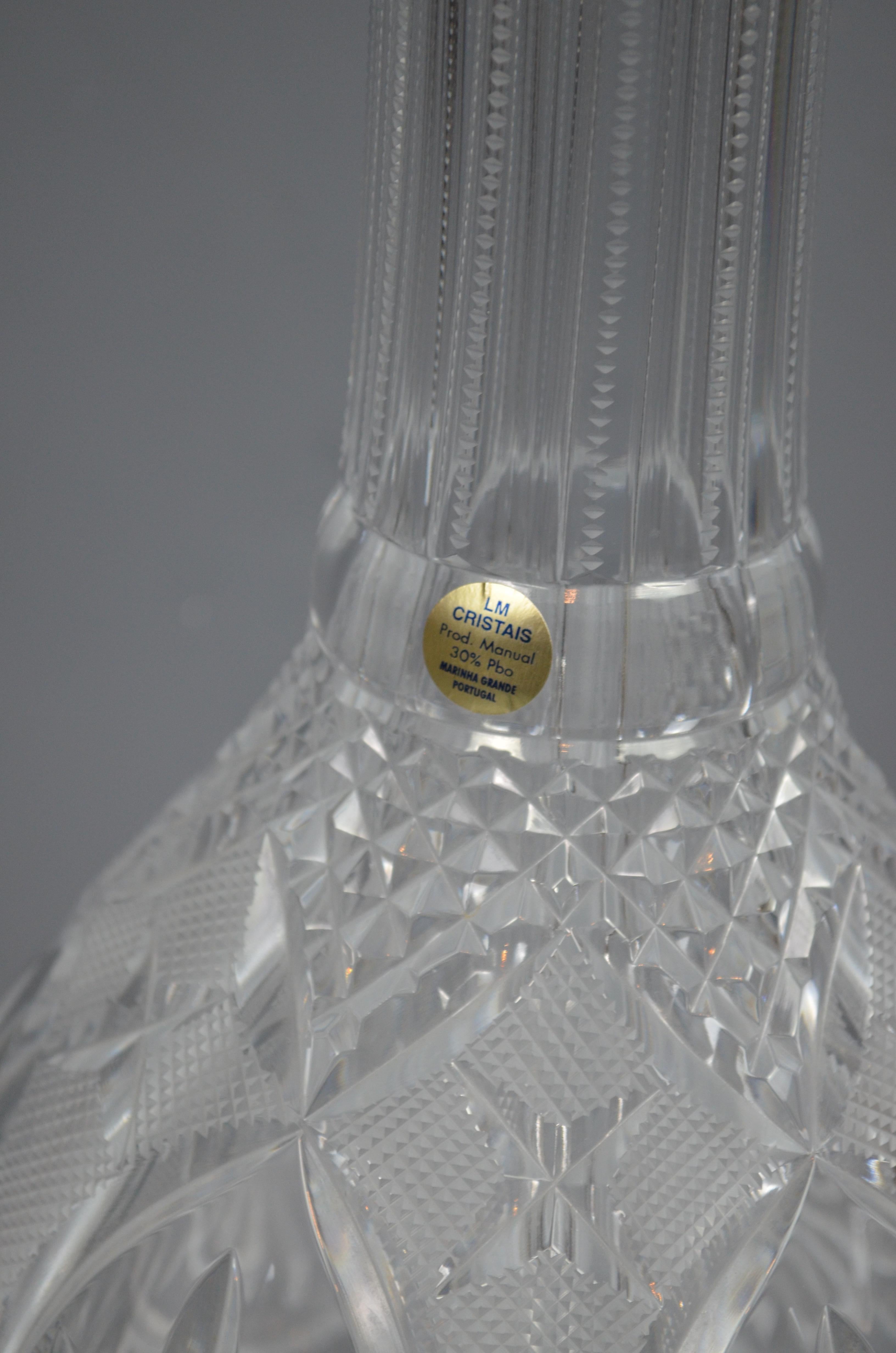 Exceptionnelle carafe en cristal taillé à la main avec six compartiments en vente 3