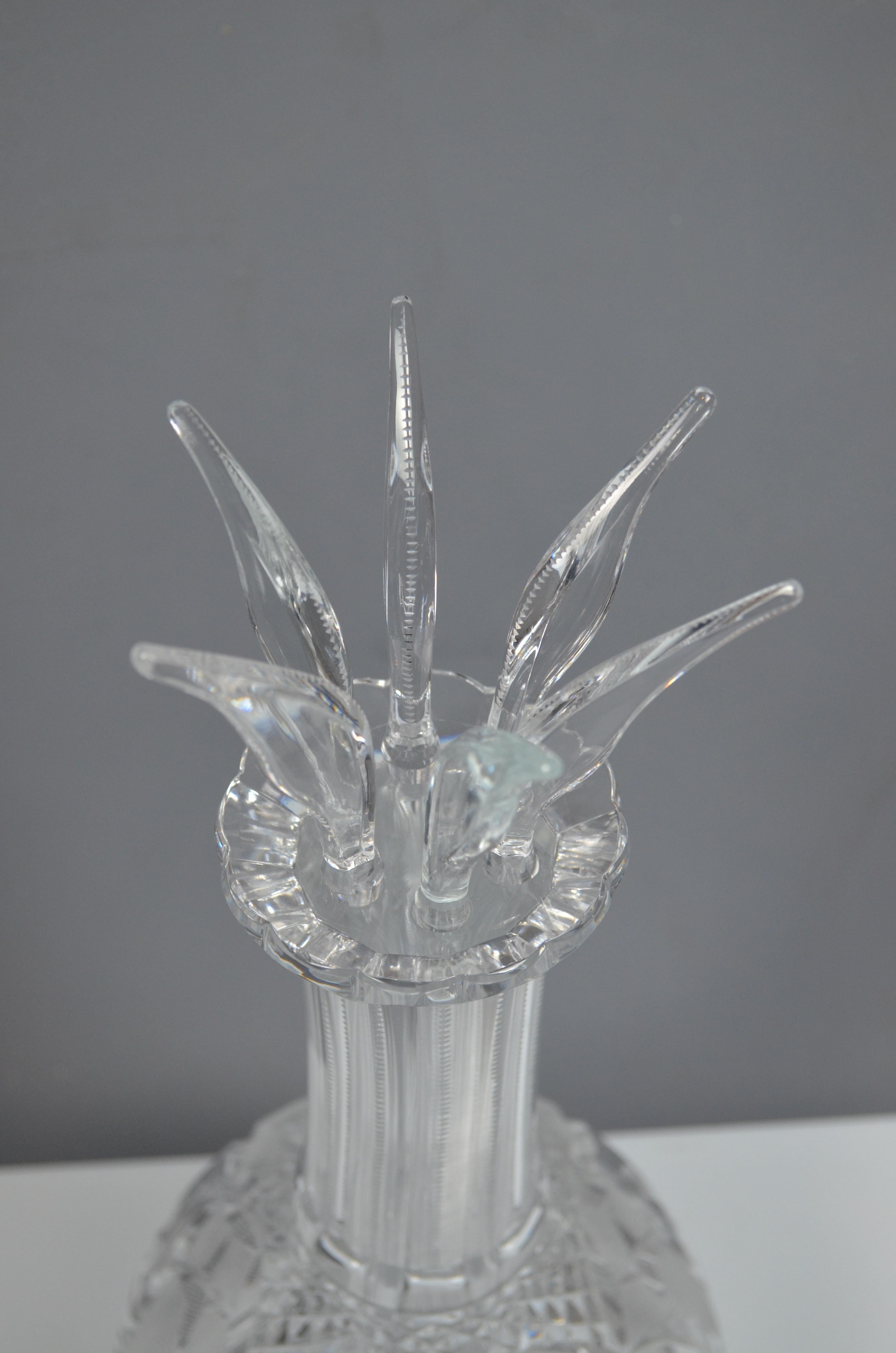 Exceptionnelle carafe en cristal taillé à la main avec six compartiments en vente 1