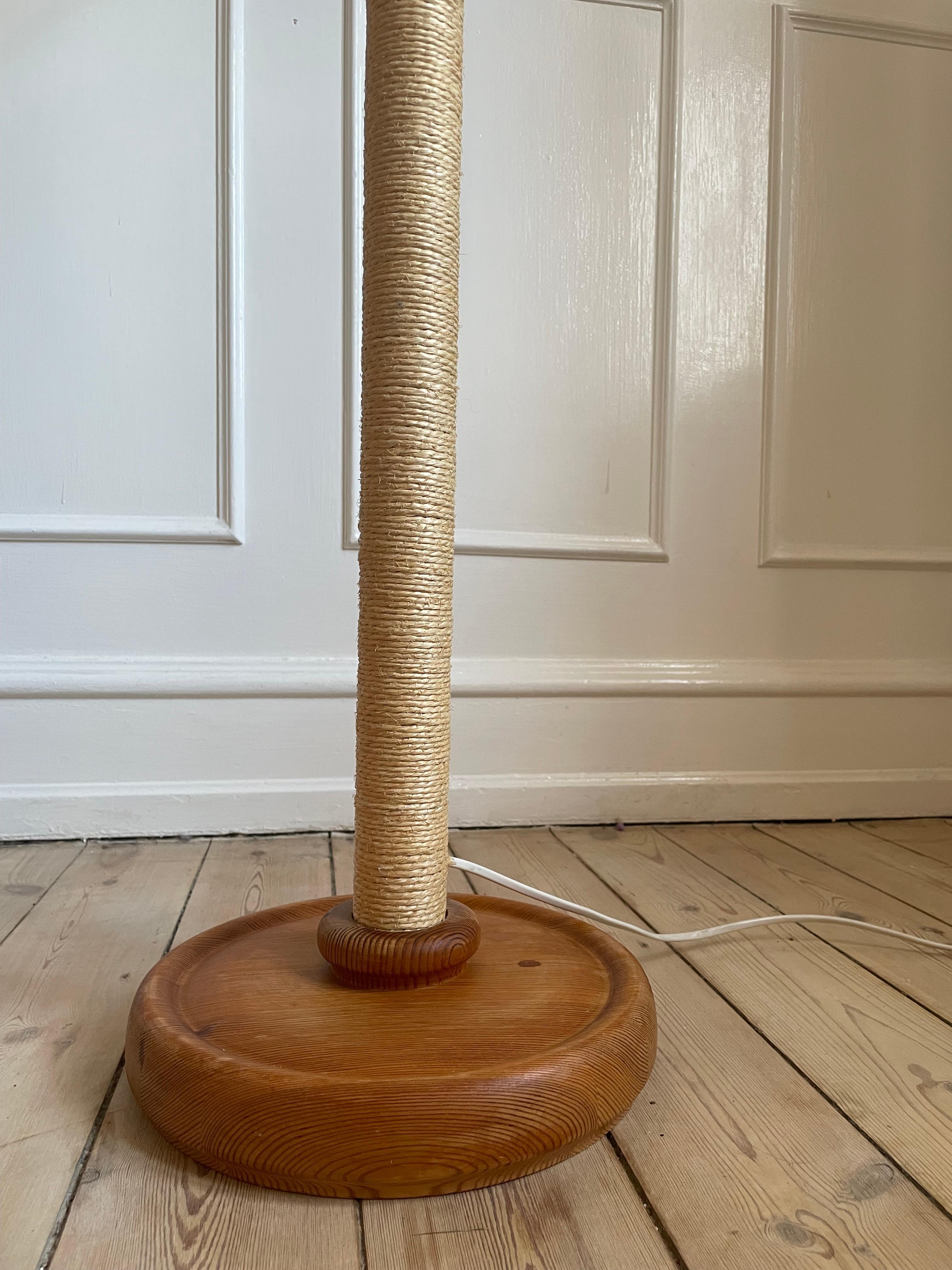 Hans-Agne Jakobsson Rope Wood Floor Lamp, 1960s For Sale 3