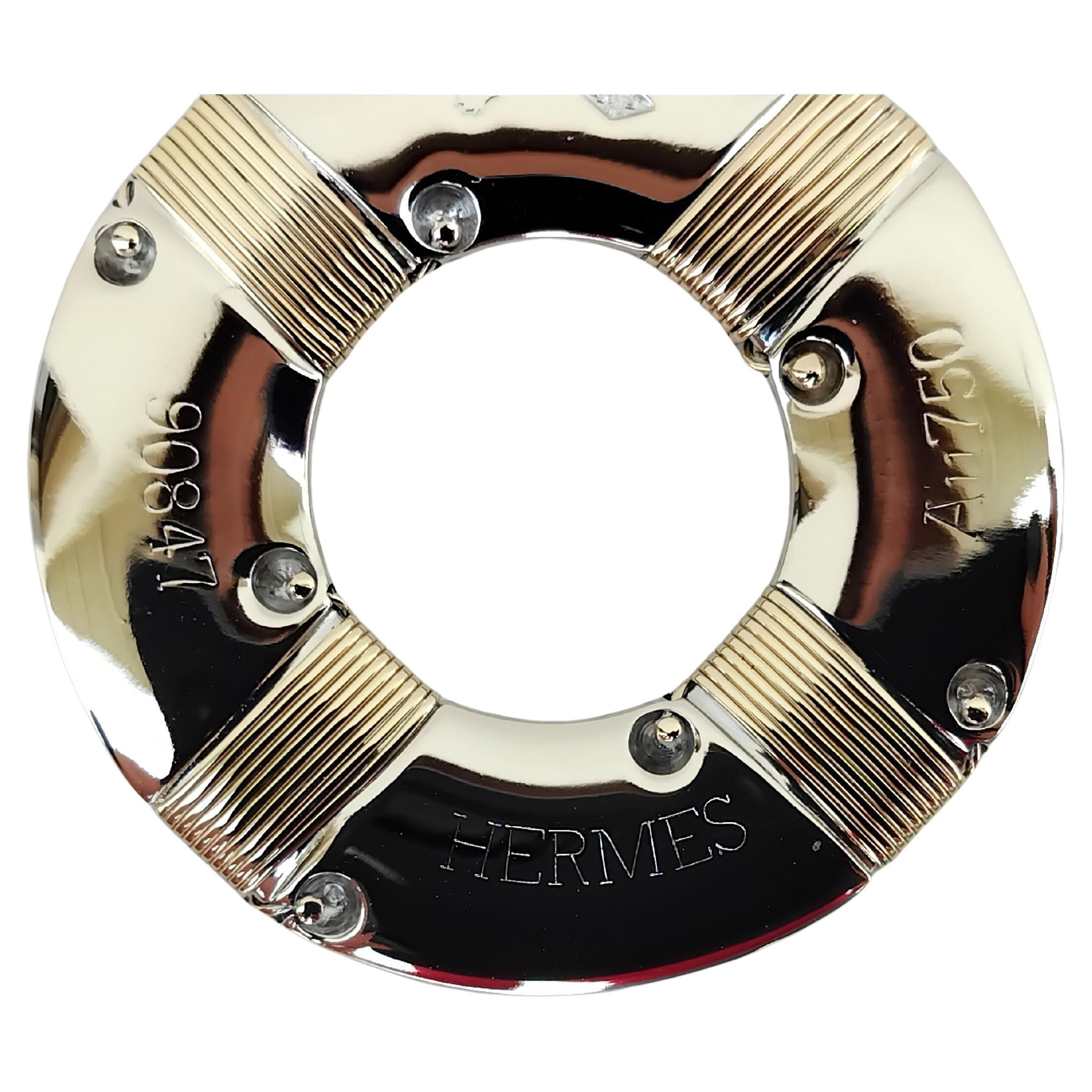 Exceptional Hermès 2 Tones Gold Pendant Buoy Shaped For Sale 5