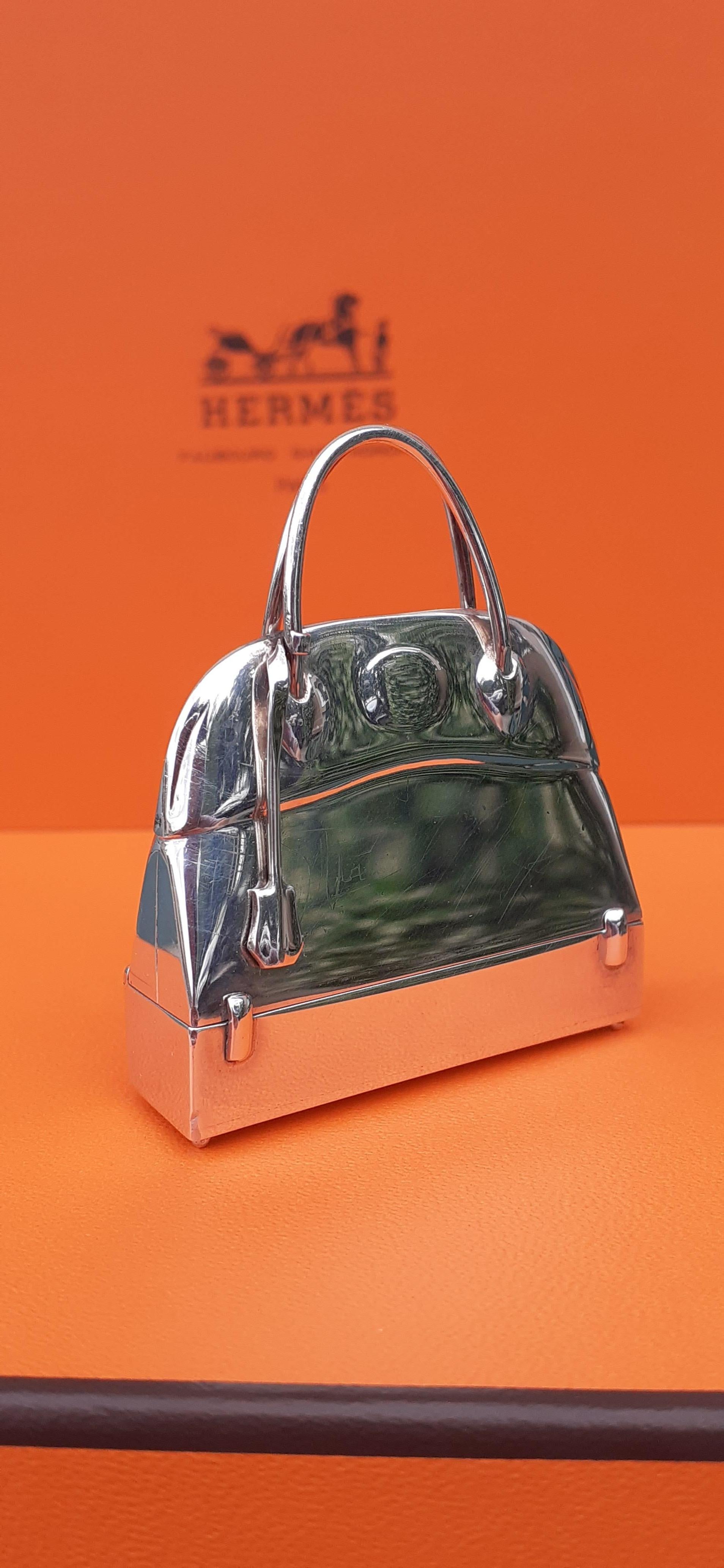 Exceptional Hermès Bolide Bag MacPherson Pill Box Pill Container Silver 925 RARE 11