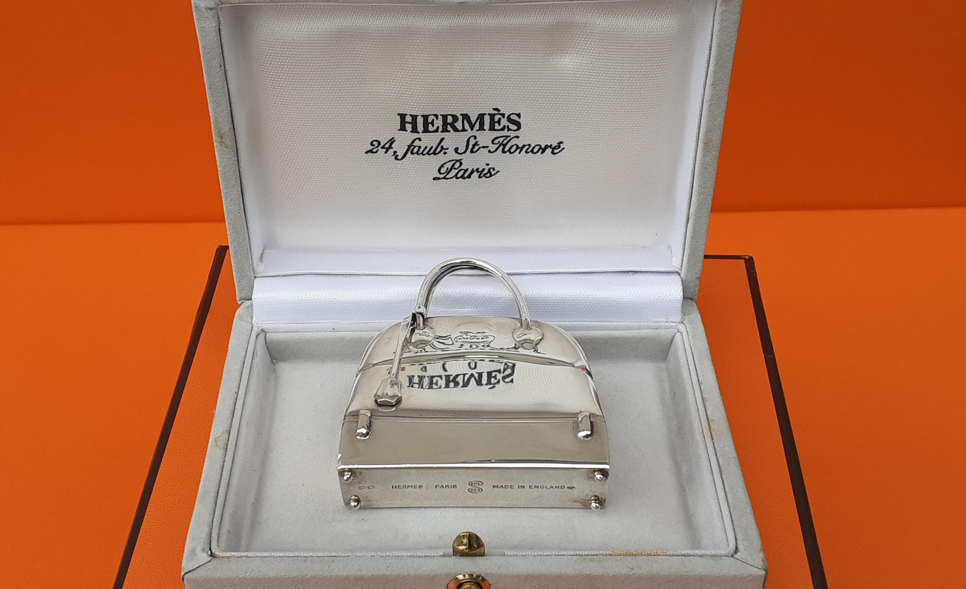 Exceptional Hermès Bolide Bag MacPherson Pill Box Pill Container Silver 925 RARE 13