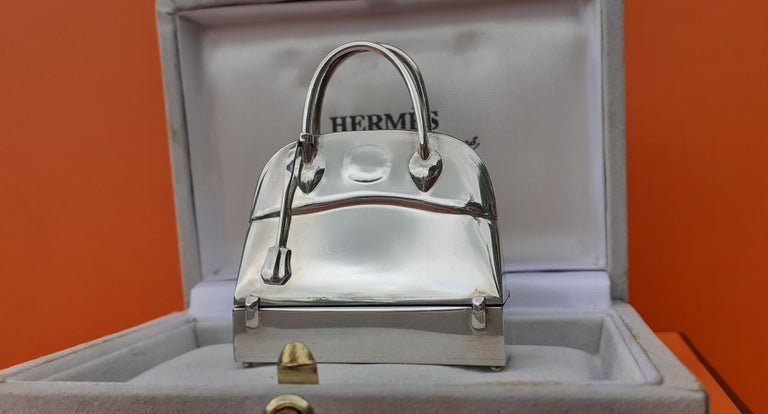 Exceptional Hermès Bolide Bag MacPherson Pill Box Pill Container Silver 925  RARE at 1stDibs