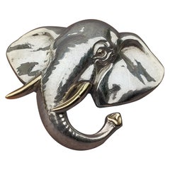Vintage Exceptional Hermès Brooch Lapel Pin Elephant in Silver and Gold 18K RARE