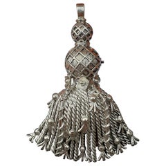 Retro Exceptional Hermès Brooch Pendant Lapel Pin Passementerie Tassel Silver RARE