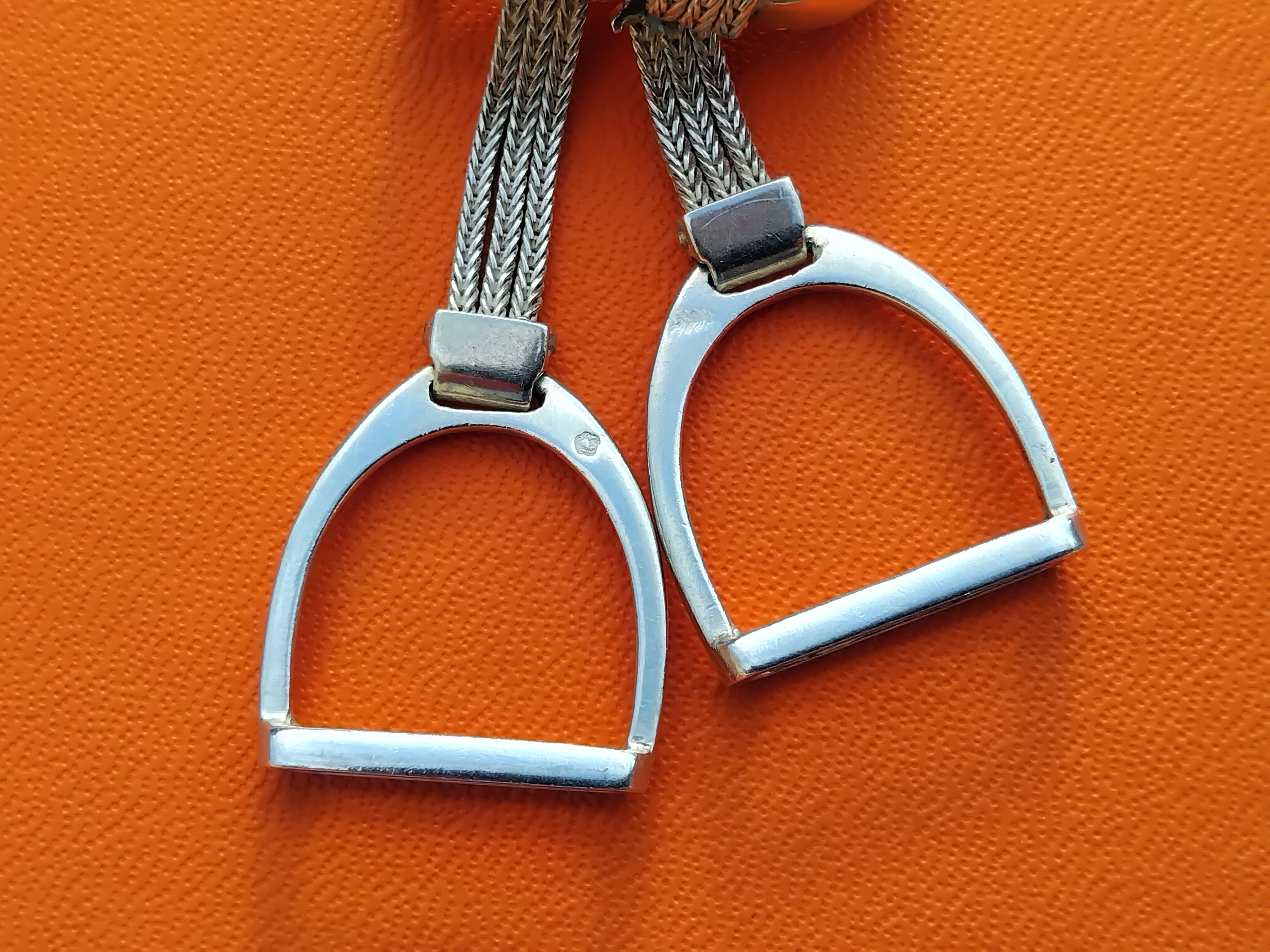 Women's or Men's Exceptional Hermès Brooch with Stirrups Charms in Silver Rare Horse Rodeo Texas For Sale