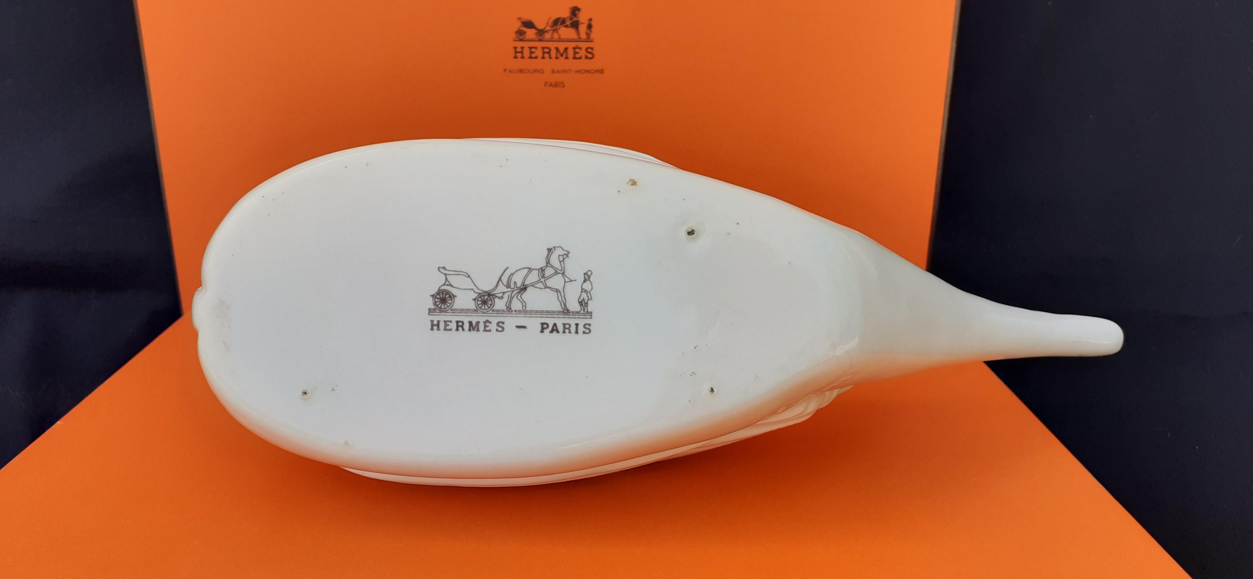Exceptional Hermès Centerpiece Vase Ceramic Duck From La Mare aux Canards RARE For Sale 5