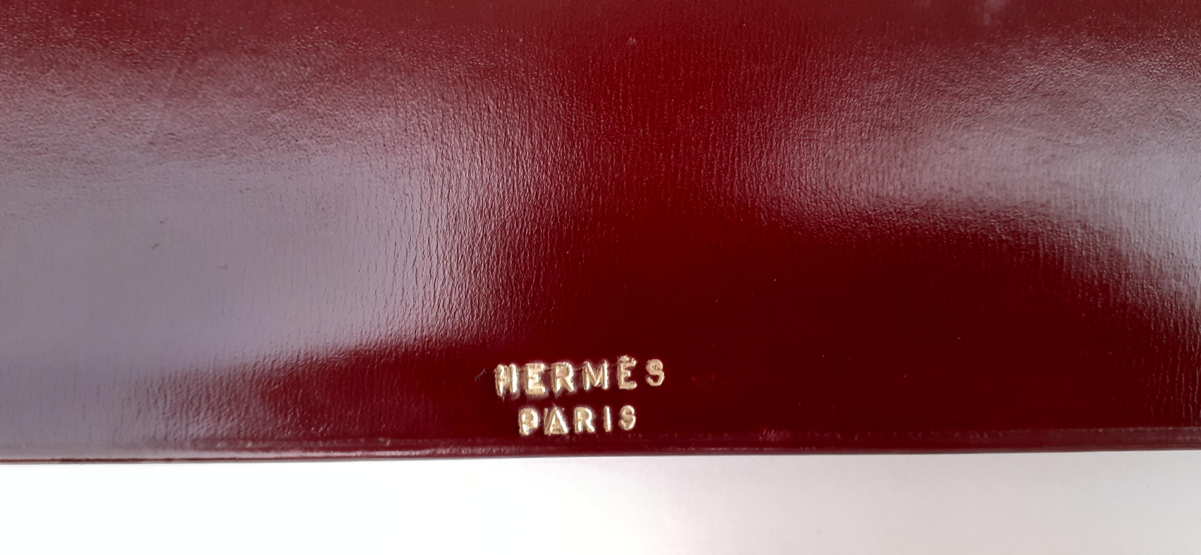 Außergewöhnliche Hermès Mittelstück Sitzplan 12 Personen Rouge H Leder RARE (Schwarz) im Angebot