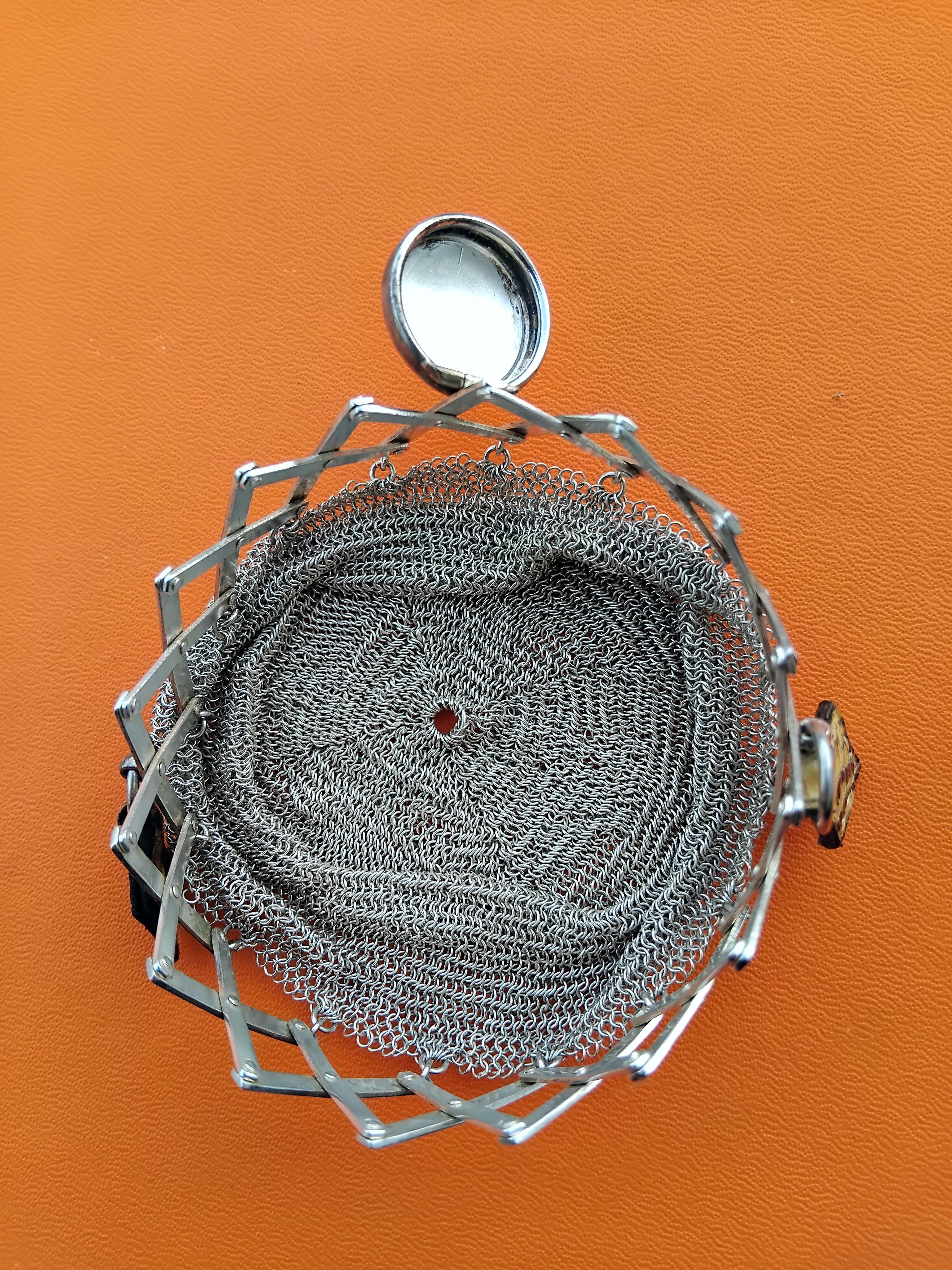 Exceptional Hermès Chainmail Almoner Coin Purse in Silver RARE For Sale 2