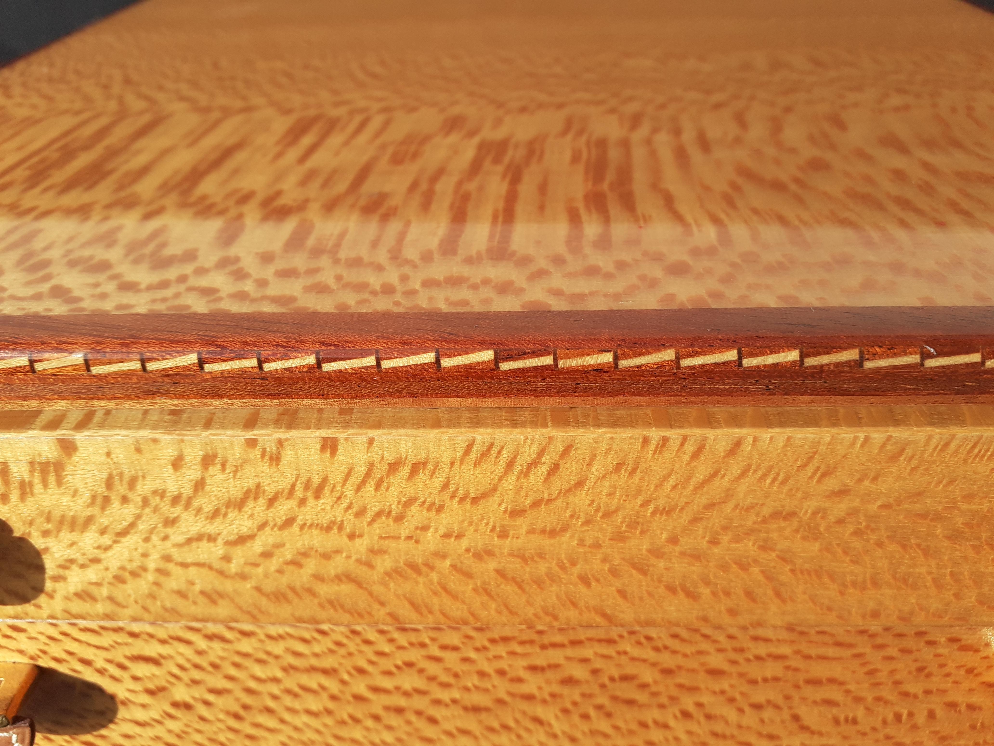 Exceptional Hermès Chest 7 Drawers to store Scarves or Jewelry Wood and Leather 2