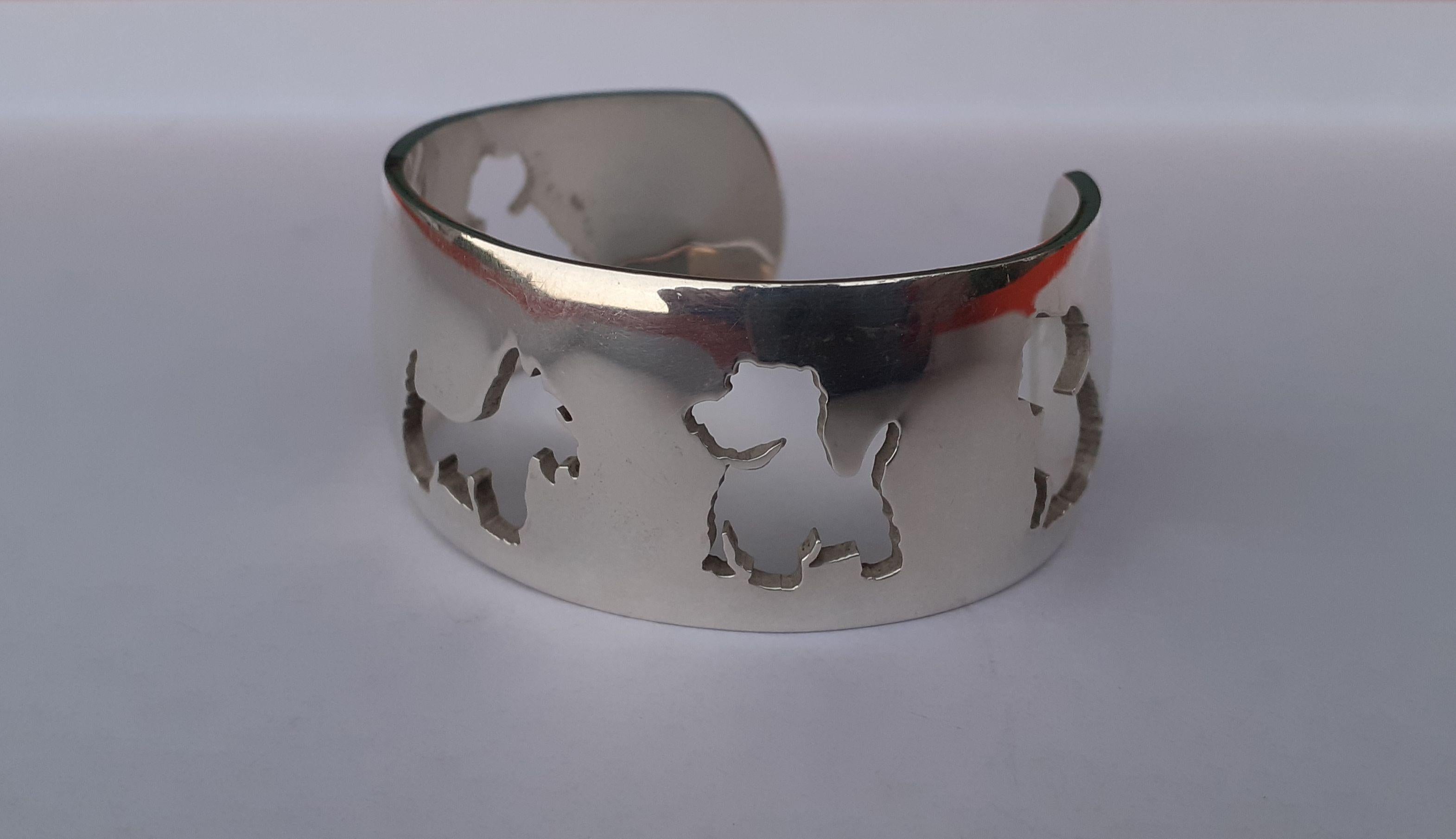 Exceptionnel Bracelet manchette Hermès West Highland White Terrier Westie en Silver en vente 9