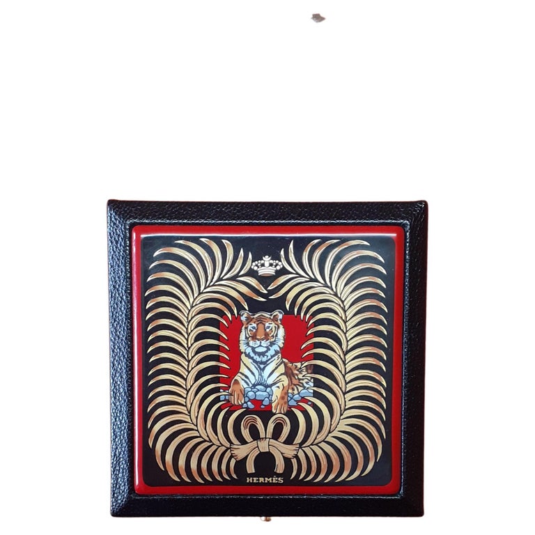 Exceptional Hermès Enamel and Leather Powder Compact Tigre Royal Print RARE For Sale