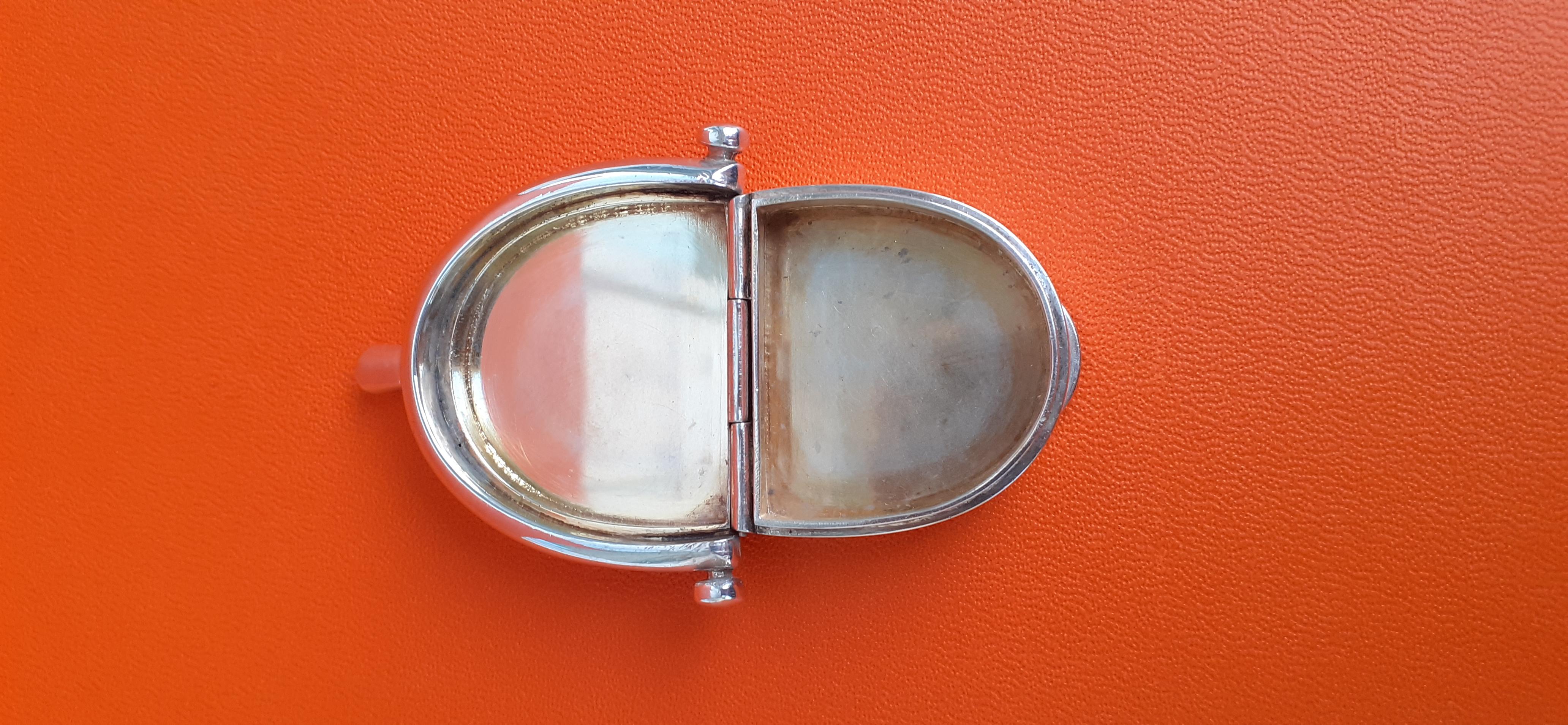 Exceptional Hermès Guilloche Spur Shaped Pill Box By Ravinet d'Enfert For Sale 11