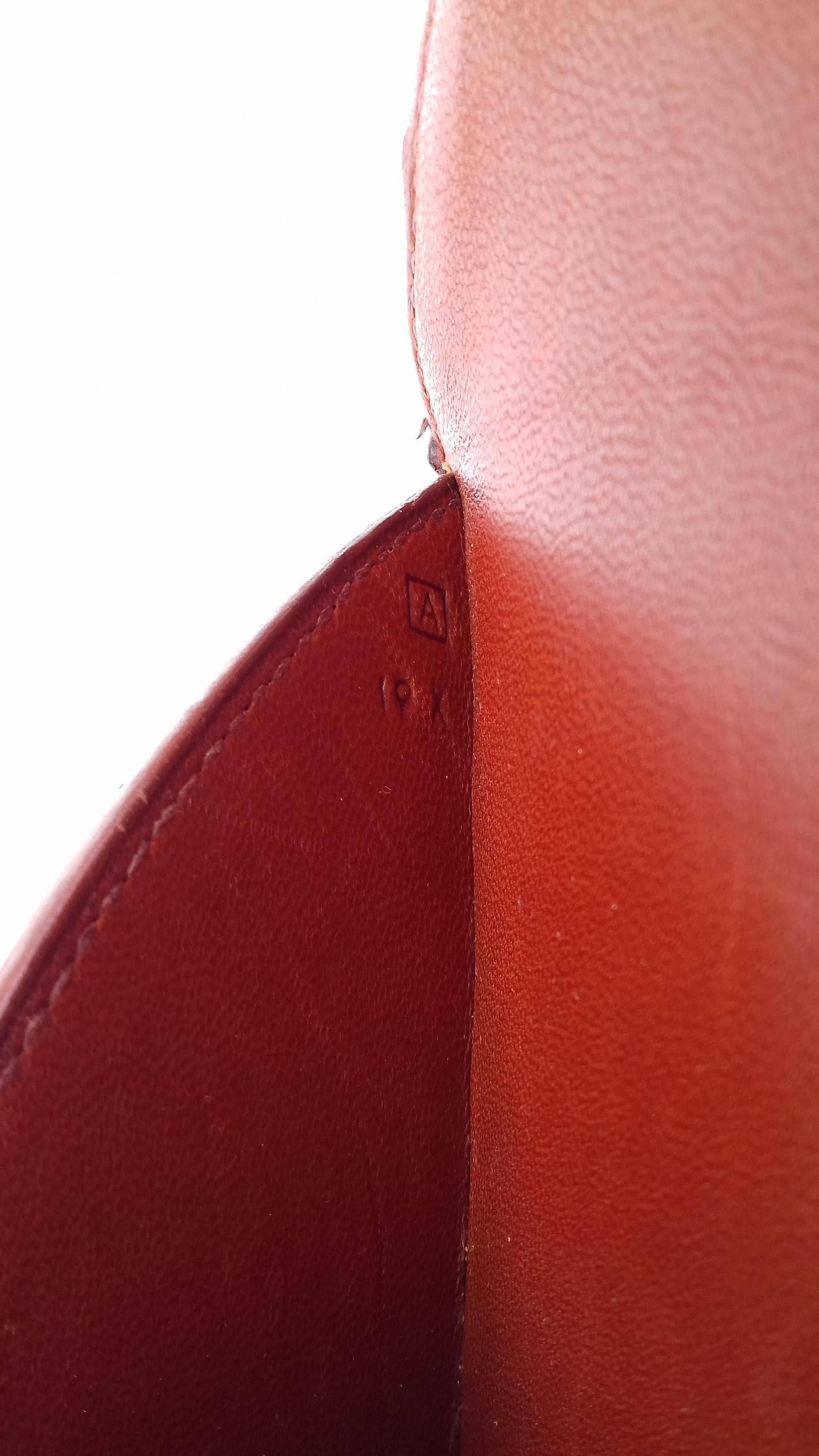 Exceptional Hermès Handbag Purse Clutch in Brown Crocodile Ghw Rare For Sale 10