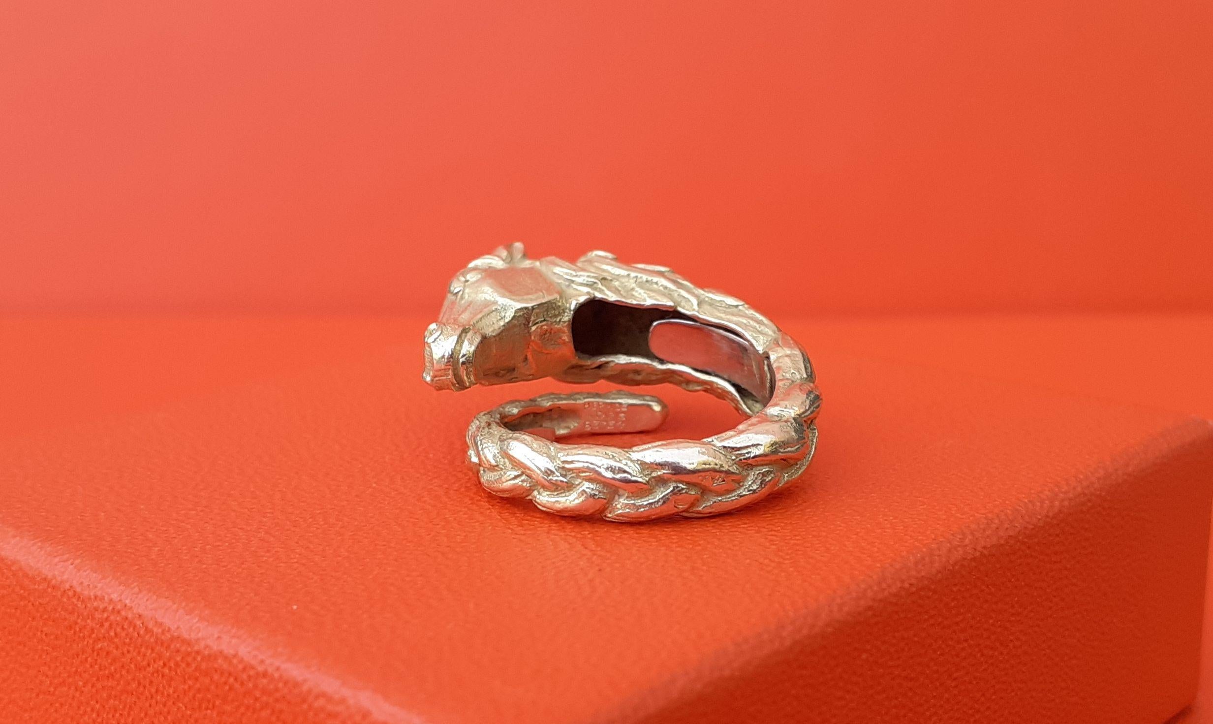 Außergewöhnliche Hermès Pferd Ring in Gelbgold 18K RARE im Angebot 1