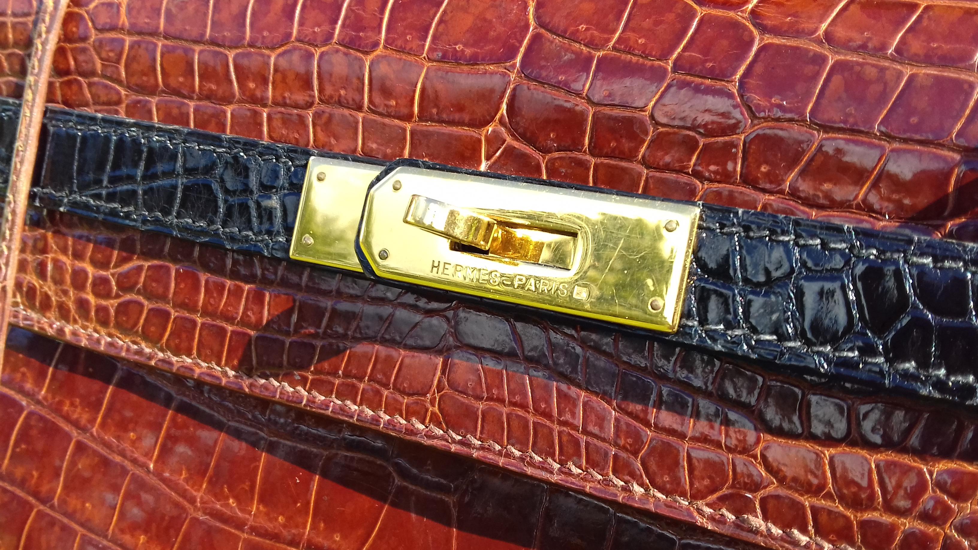 Exceptional Hermès Kelly Bag Vintage Bicolore Etrusque and Black Crocodile 33 cm 7