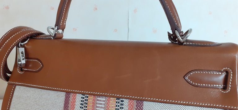 Exceptional Hermès Kelly 32 Toile Barenia Special Edition India
