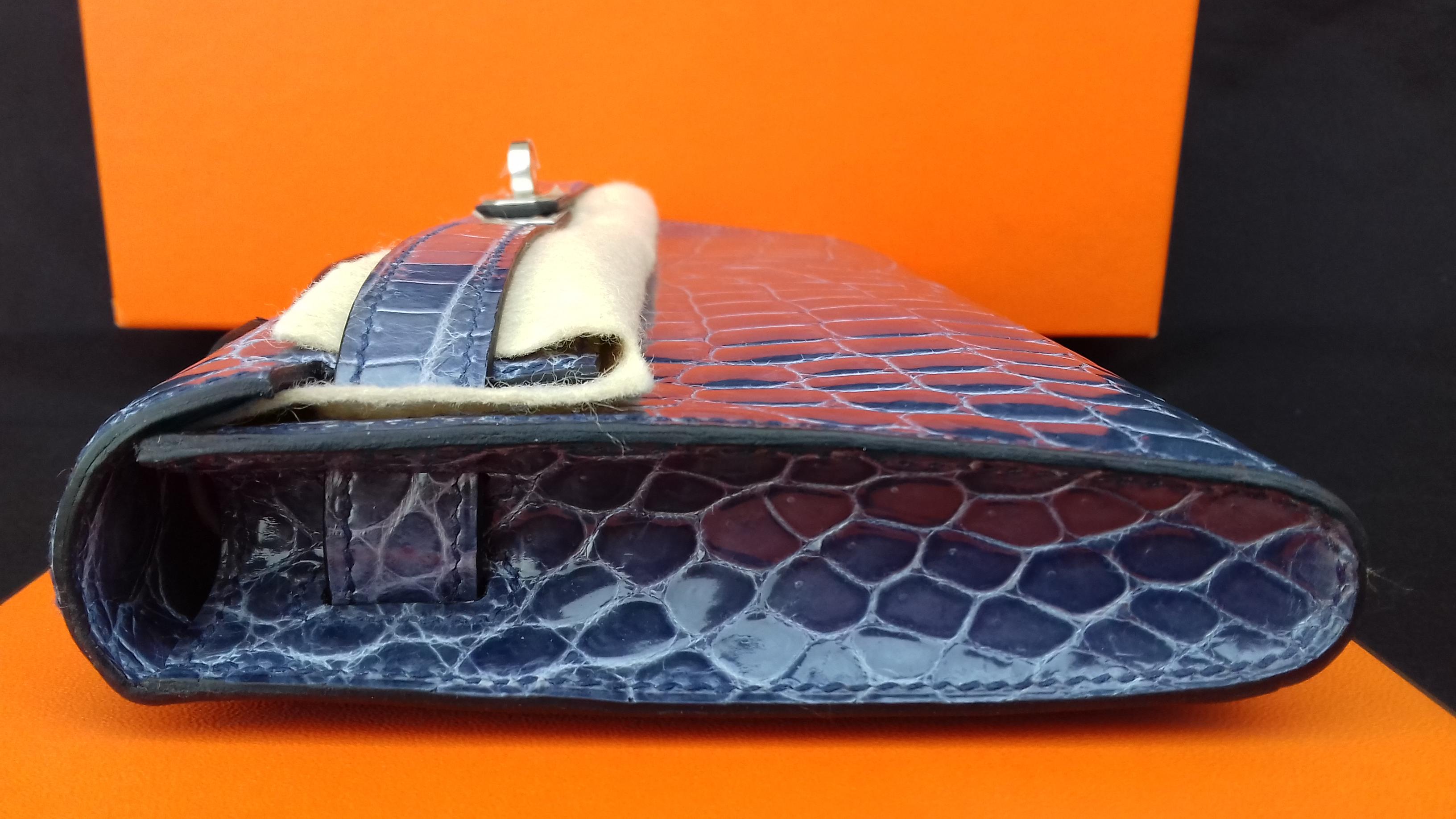 Exceptional Hermès Kelly Cut Pochette Clutch Crocodile Bleu Brighton Phw 10