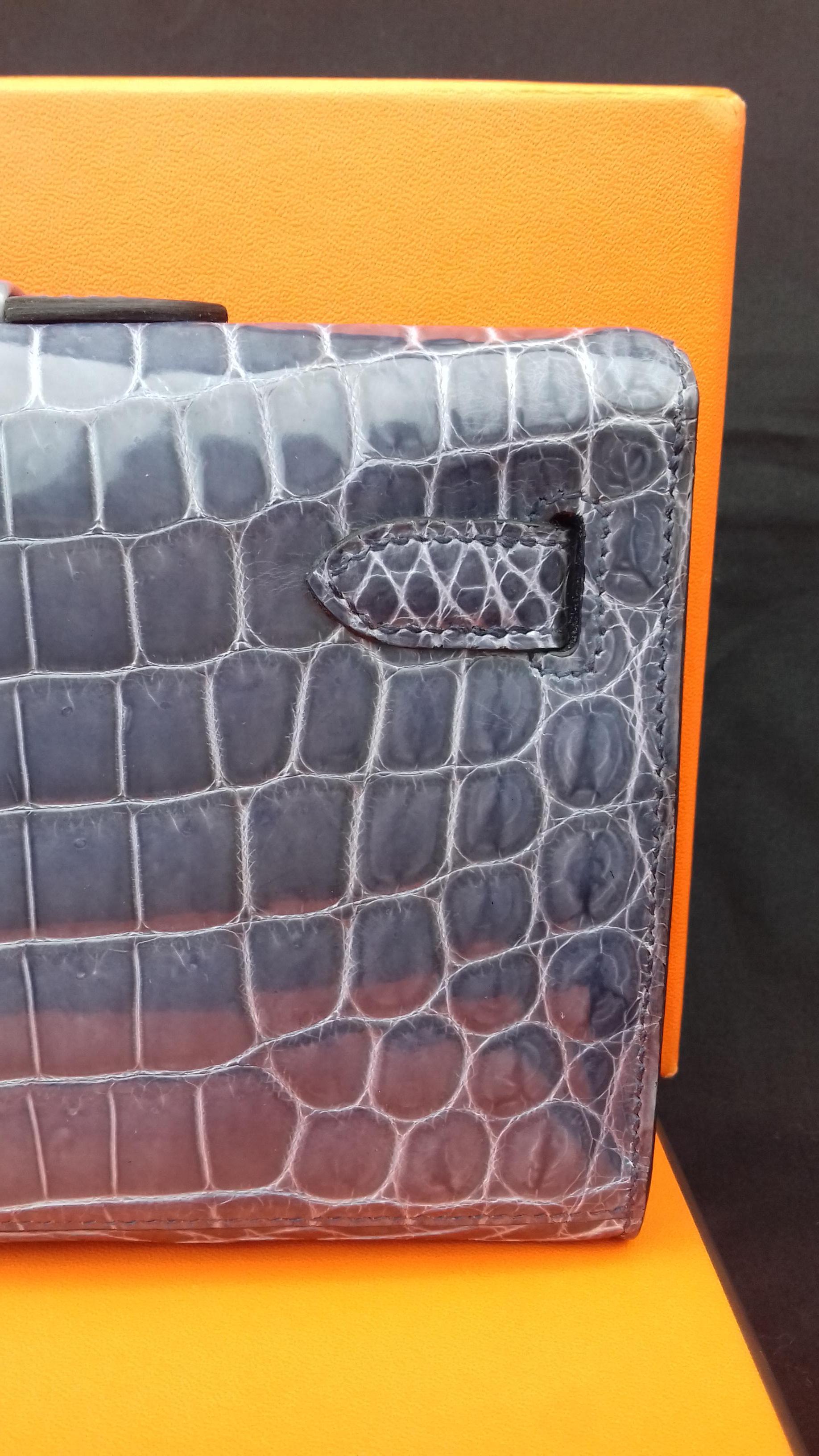 Exceptional Hermès Kelly Cut Pochette Clutch Crocodile Bleu Brighton Phw 1