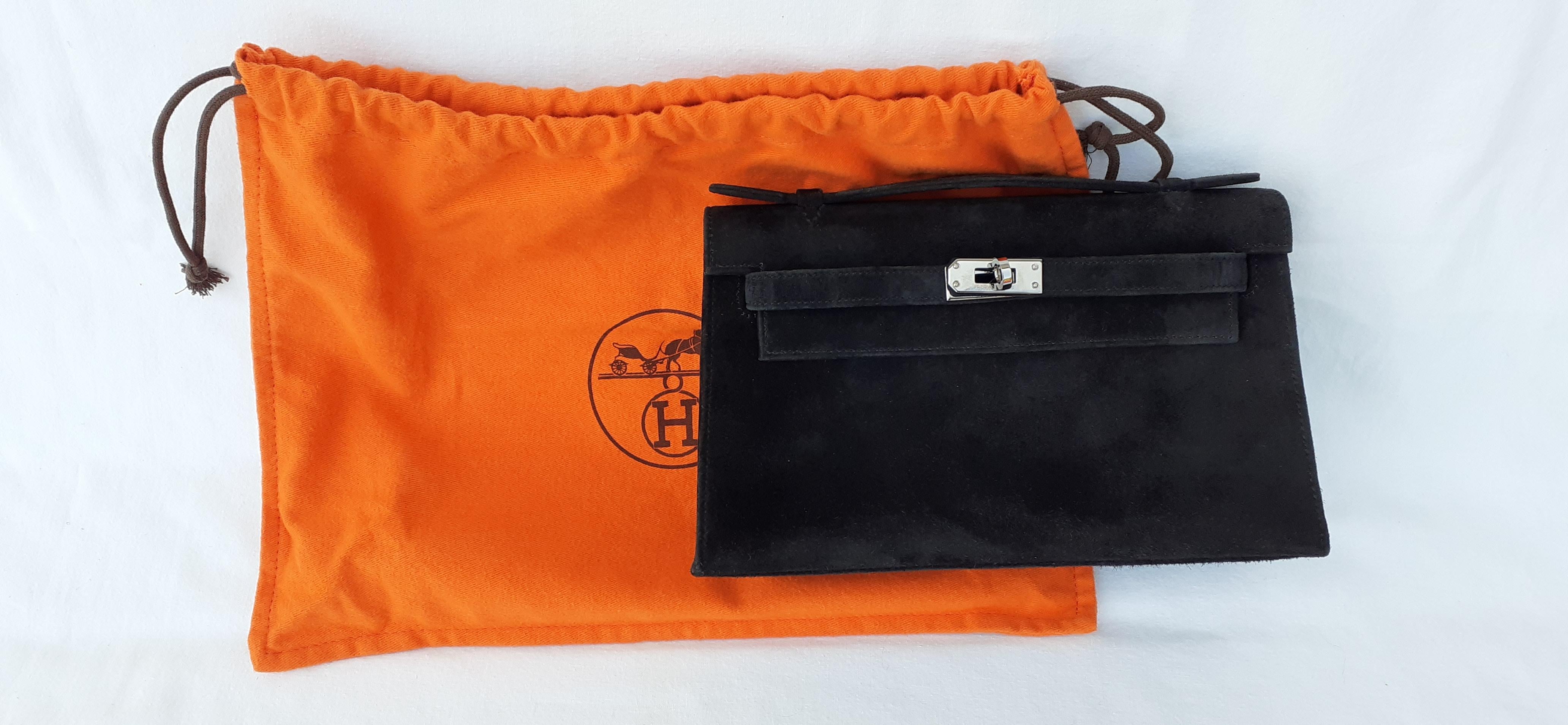Exceptional Hermès Kelly Pochette Handbag Black Doblis Suede Leather Phw 10