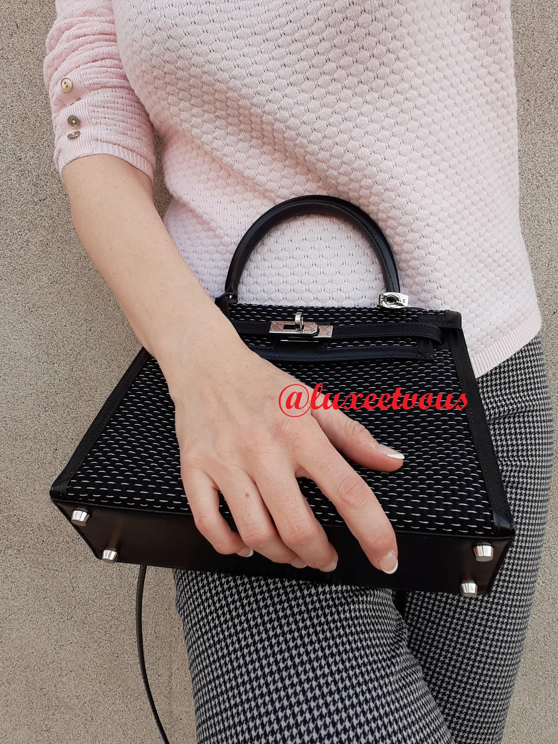 Exceptional Hermès Kelly Sellier Bag Black Crinoline and Silver 25 cm RARE 14