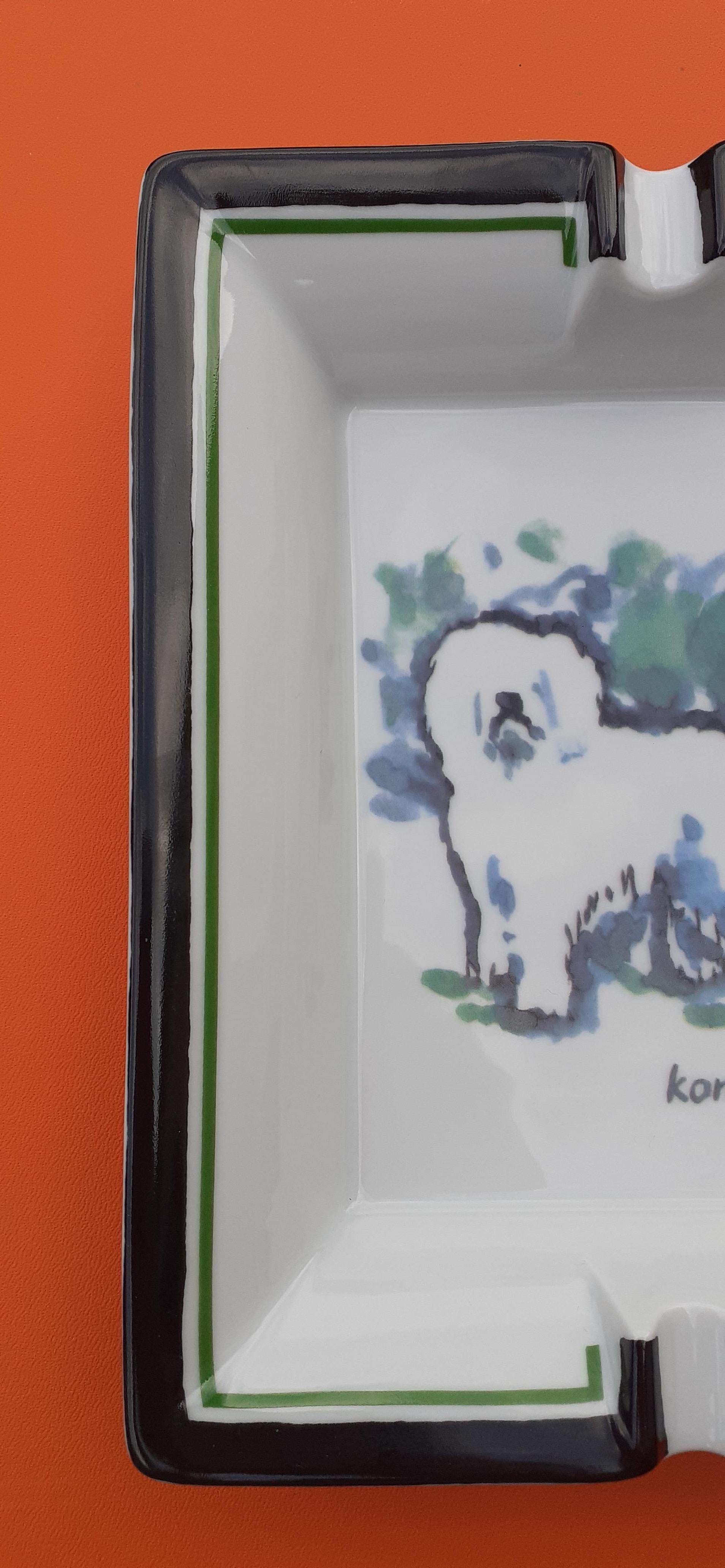 Außergewöhnlicher Hermès Komondor Hund Druck in Porzellan RARE (Grau) im Angebot
