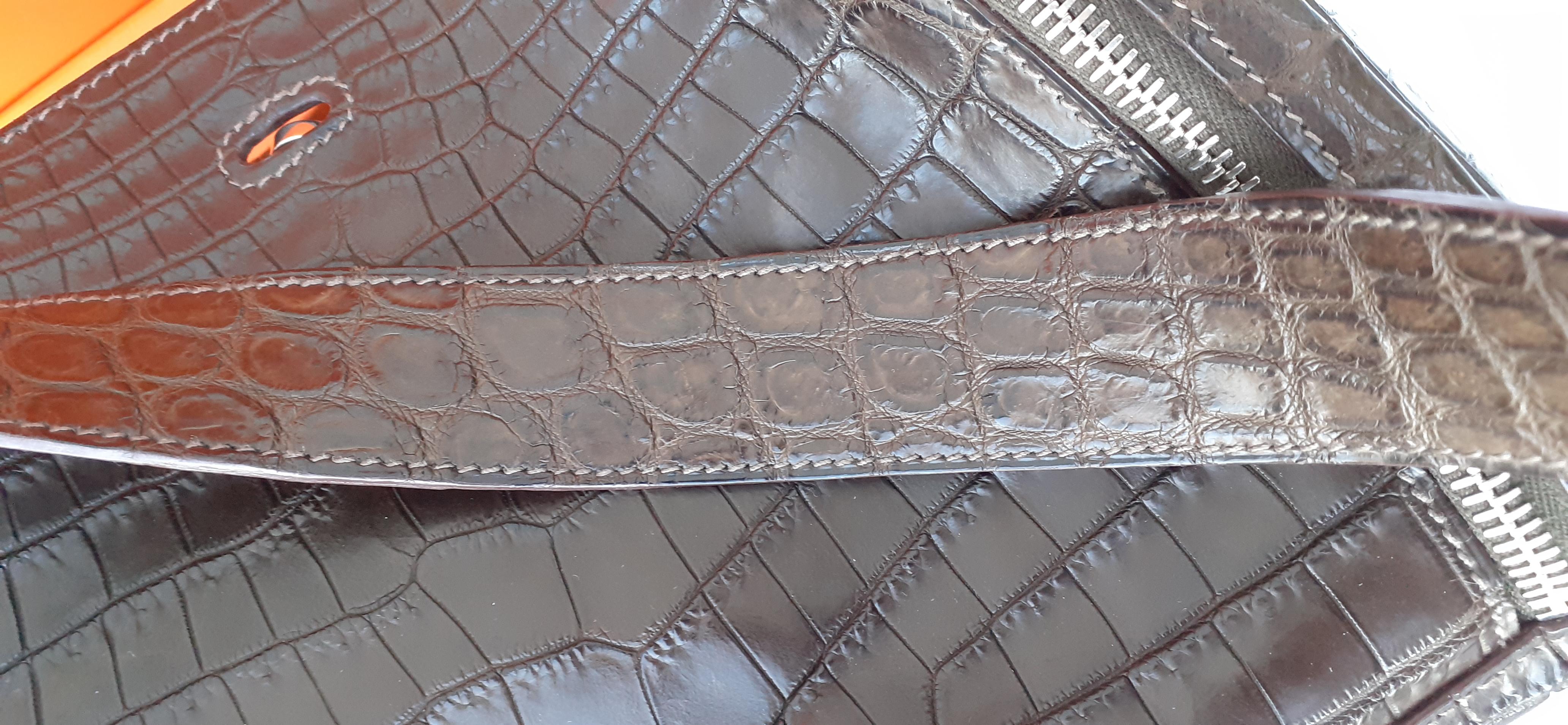 Black Exceptional Hermès Lindy Hand Bag Mat Gris Elephant Crocodile Phw 30 cm