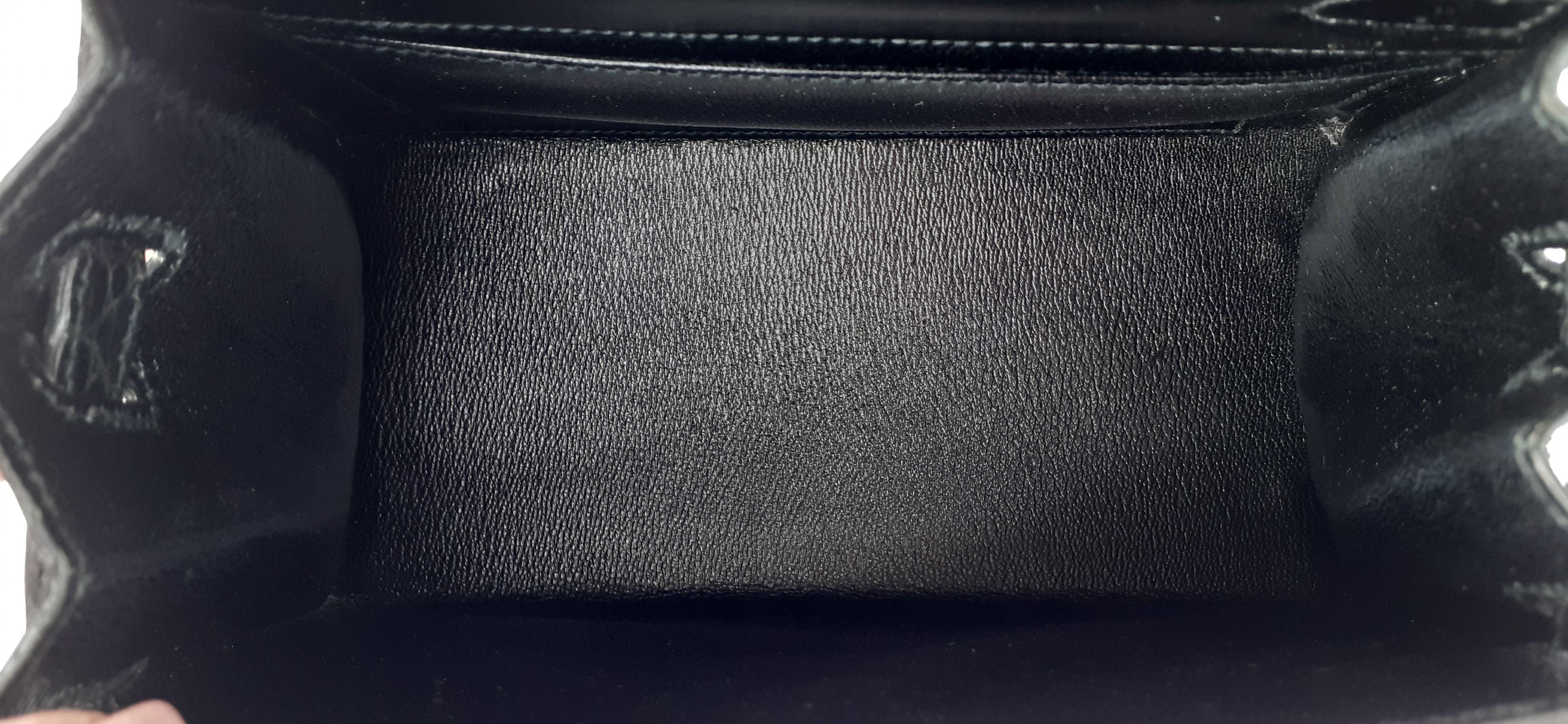 Exceptional Hermès Mini Kelly  Bag 20 cm Shiny Black Porosus Crocodile Ghw  10