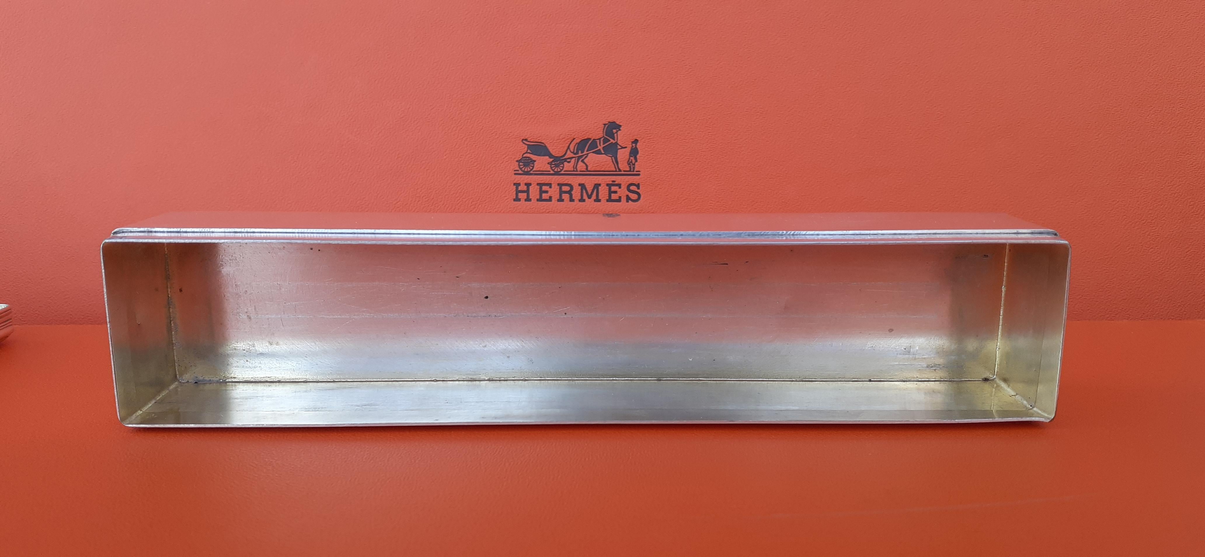 Exceptional Hermès Openwork Chiselled Silver Box Case RARE For Sale 11