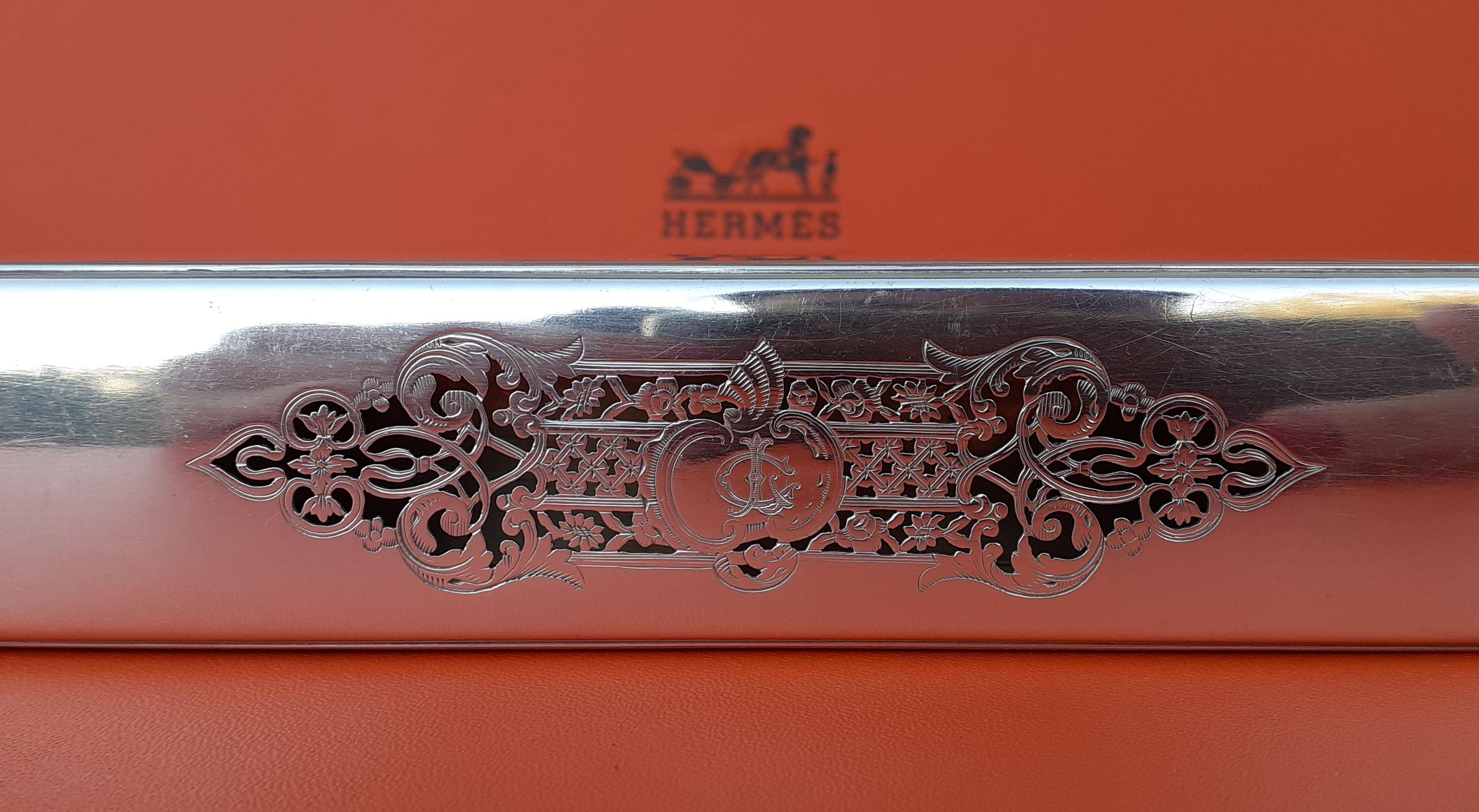 Exceptional Hermès Openwork Chiselled Silver Box Case RARE For Sale 2