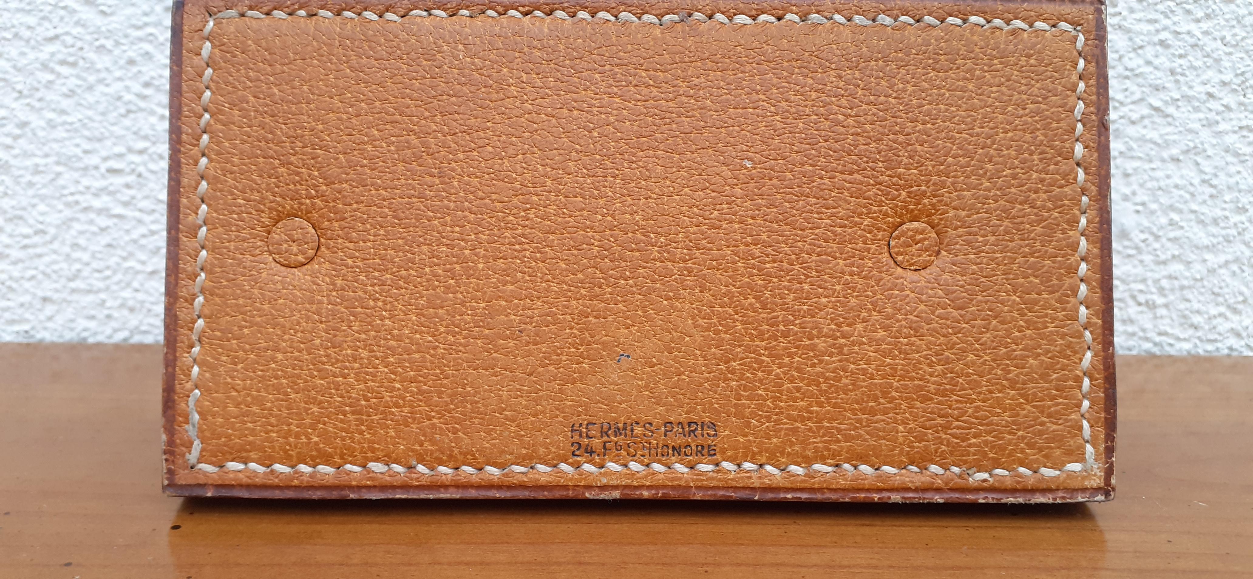 Außergewöhnliche Hermès Pfeifenhalter oder Briefbeschwerer Pferd Sattel geformt Rodeo Texas im Angebot 2