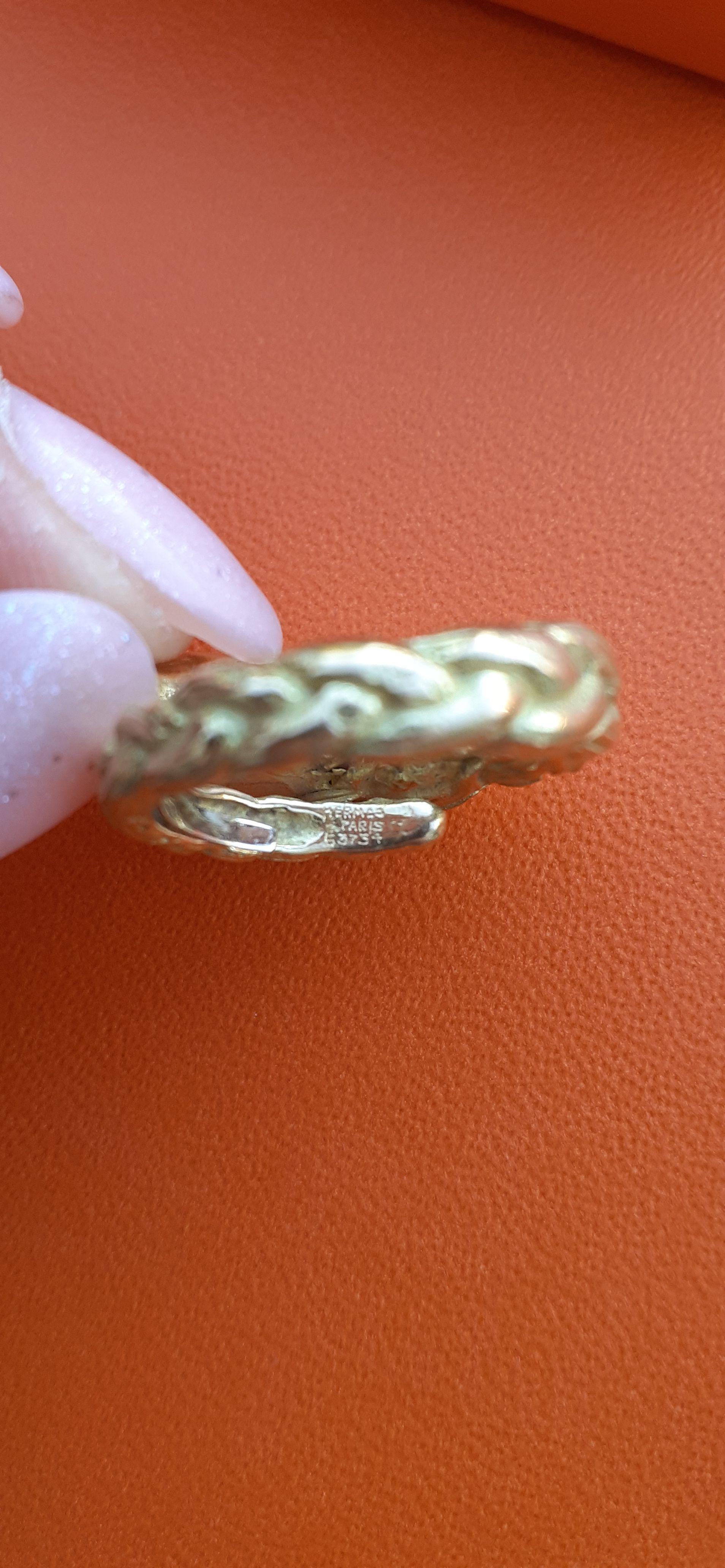 Exceptional Hermès Ring Horse Shaped in Yellow Gold 18K RARE For Sale 8