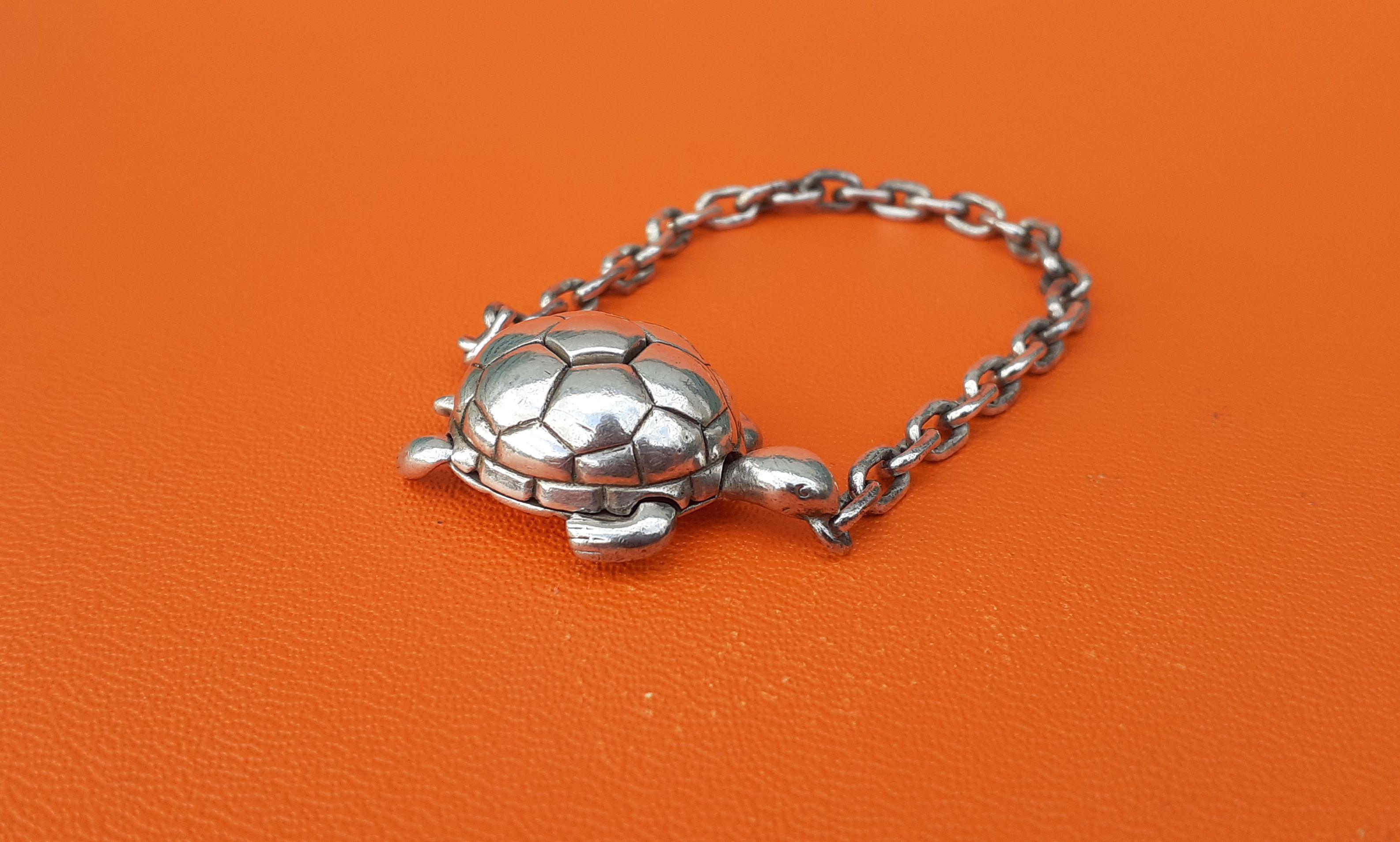 Women's or Men's Exceptional Hermès Secret Mechansim Turtle Key Ring or Charm in Silver  For Sale