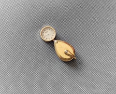 Excepcional colgante de reloj secreto Hermès en estado de funcionamiento