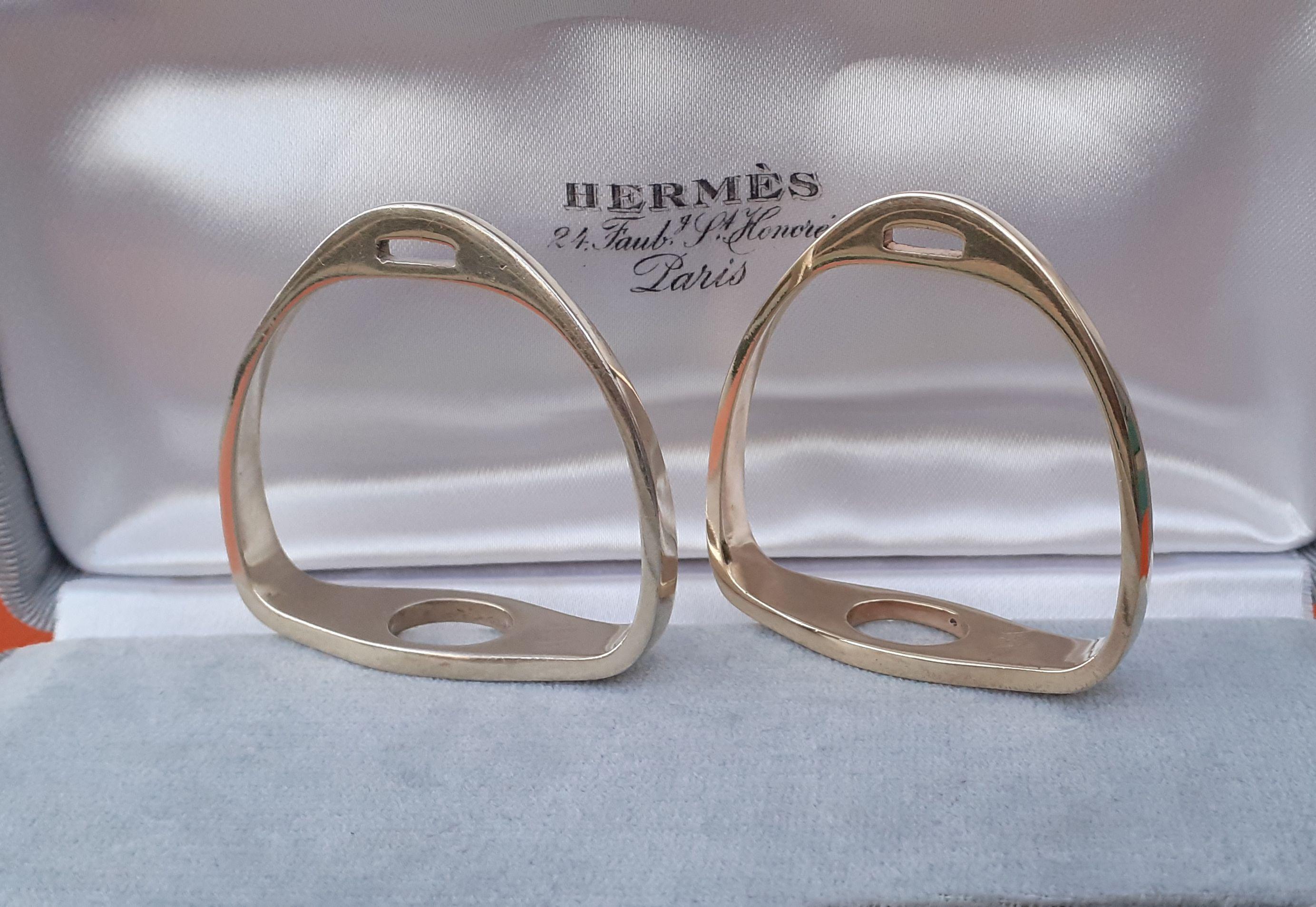 Exceptional Hermès Set of 2 Napkin Rings Stirrups Shaped in Silver-Gilt Texas For Sale 9