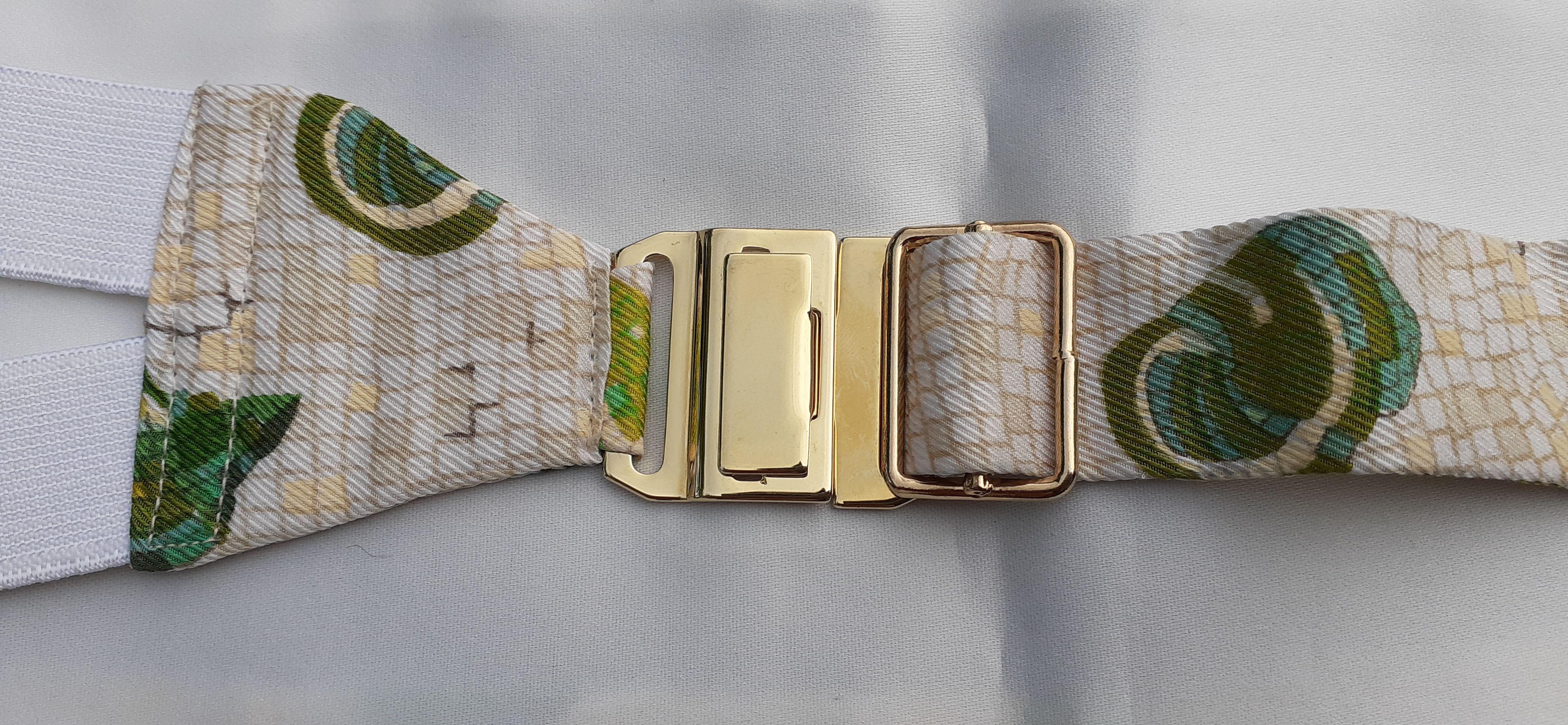 Rare Hermès Set of Matching Scarf and Cummerbund Seashells on Mosaic in Silk For Sale 2