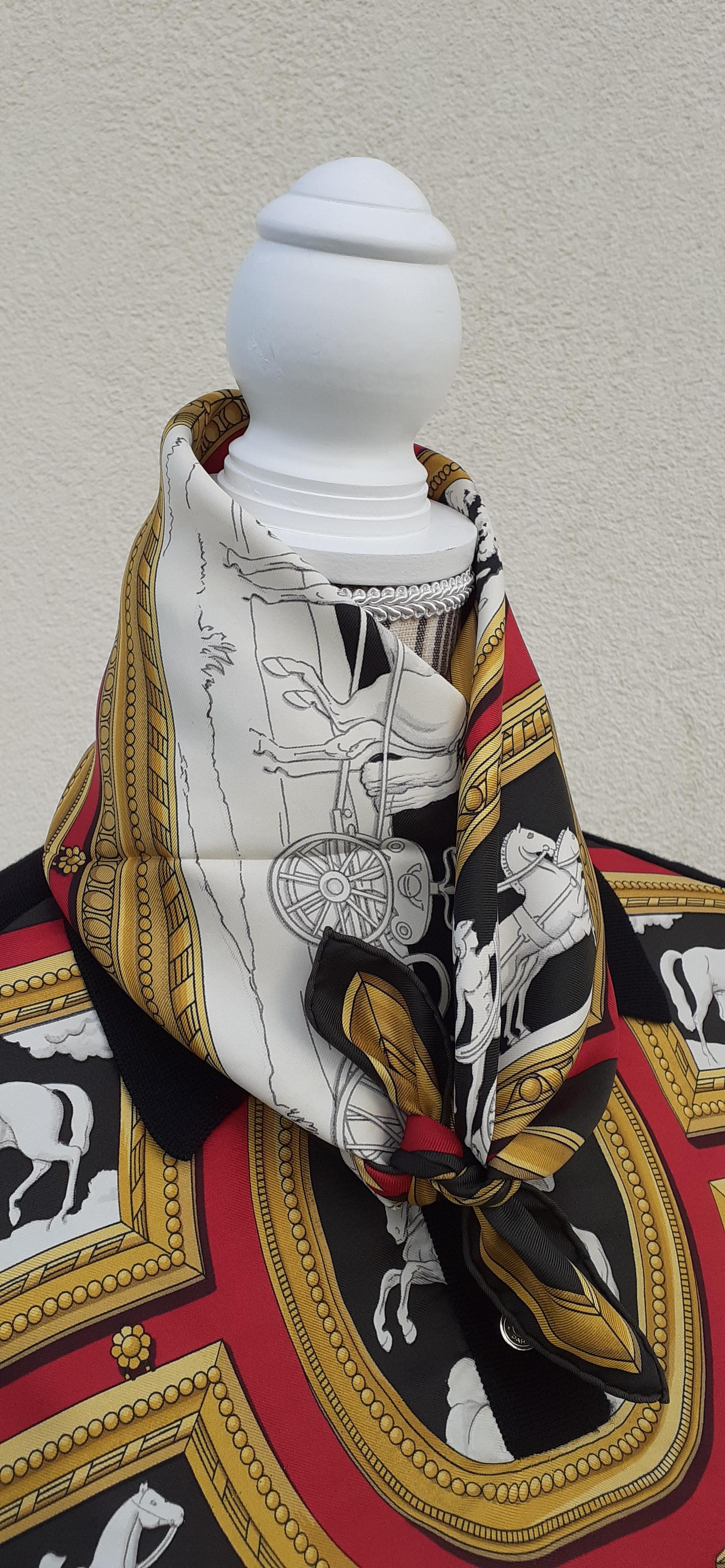 Exceptionnel ensemble Hermès de pull et écharpe assortie à motif Wedgwood Taille M en vente 3