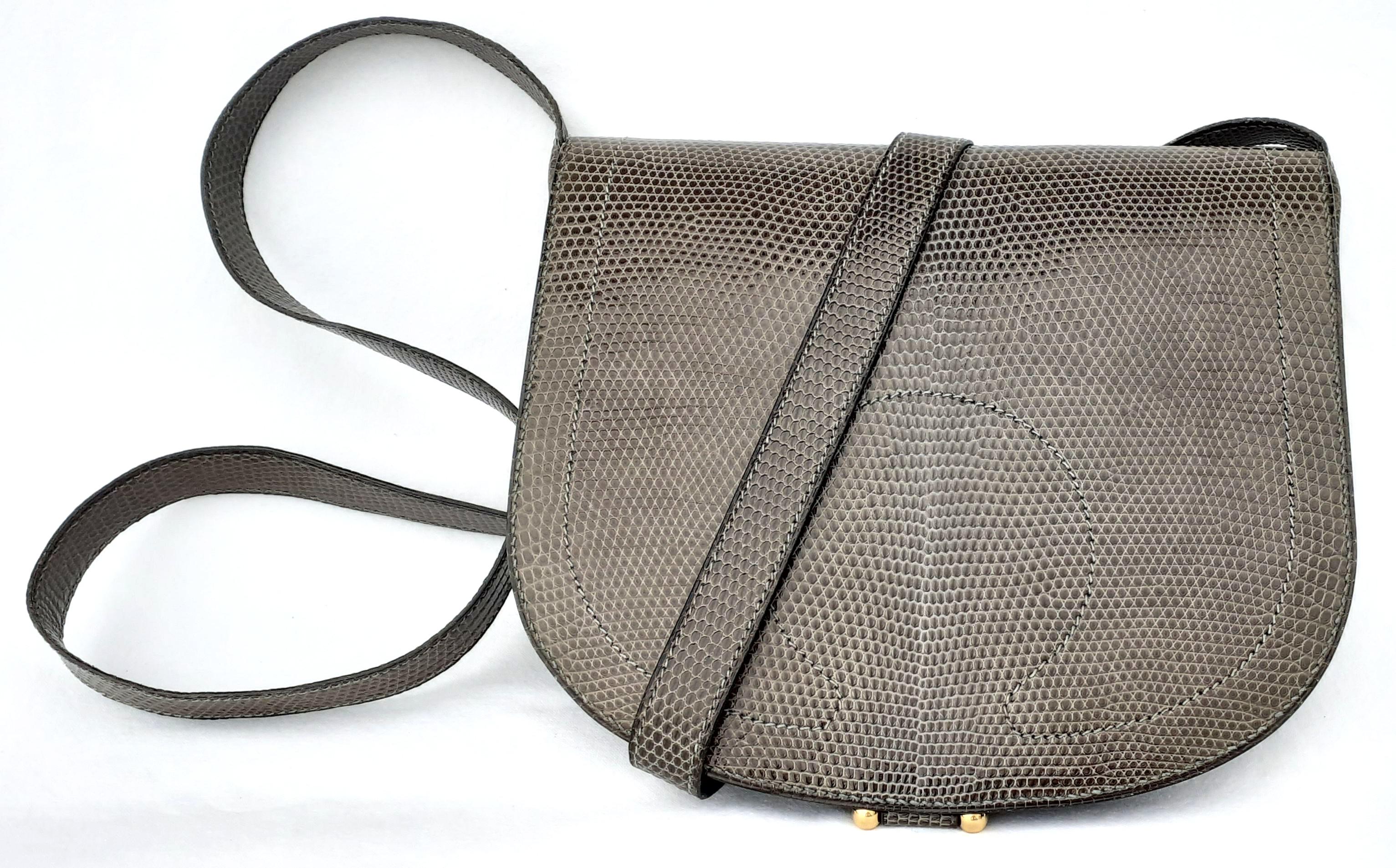 Exceptionnel Hermès Shoulder Bag Purse Green-Grey Lizard Gold Hdw RARE en vente 6