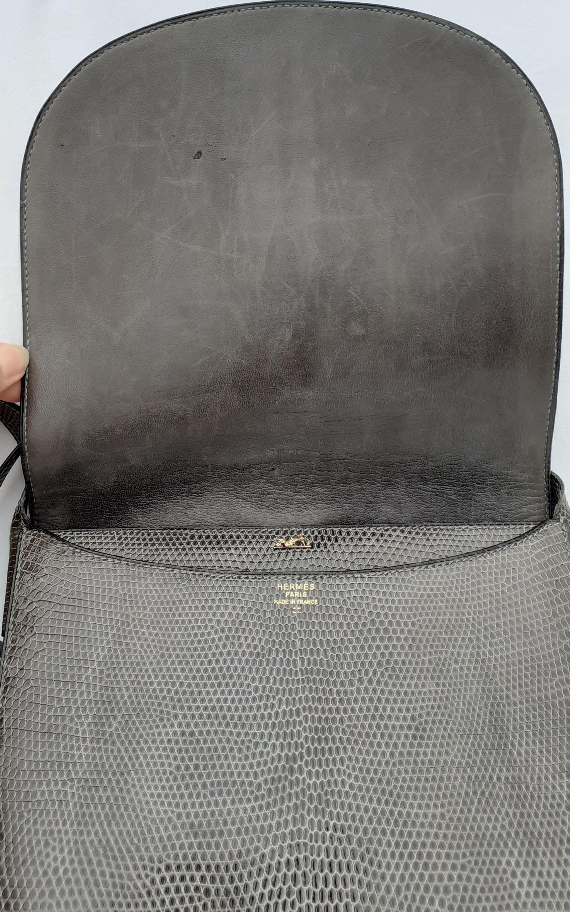 Exceptionnel Hermès Shoulder Bag Purse Green-Grey Lizard Gold Hdw RARE en vente 8