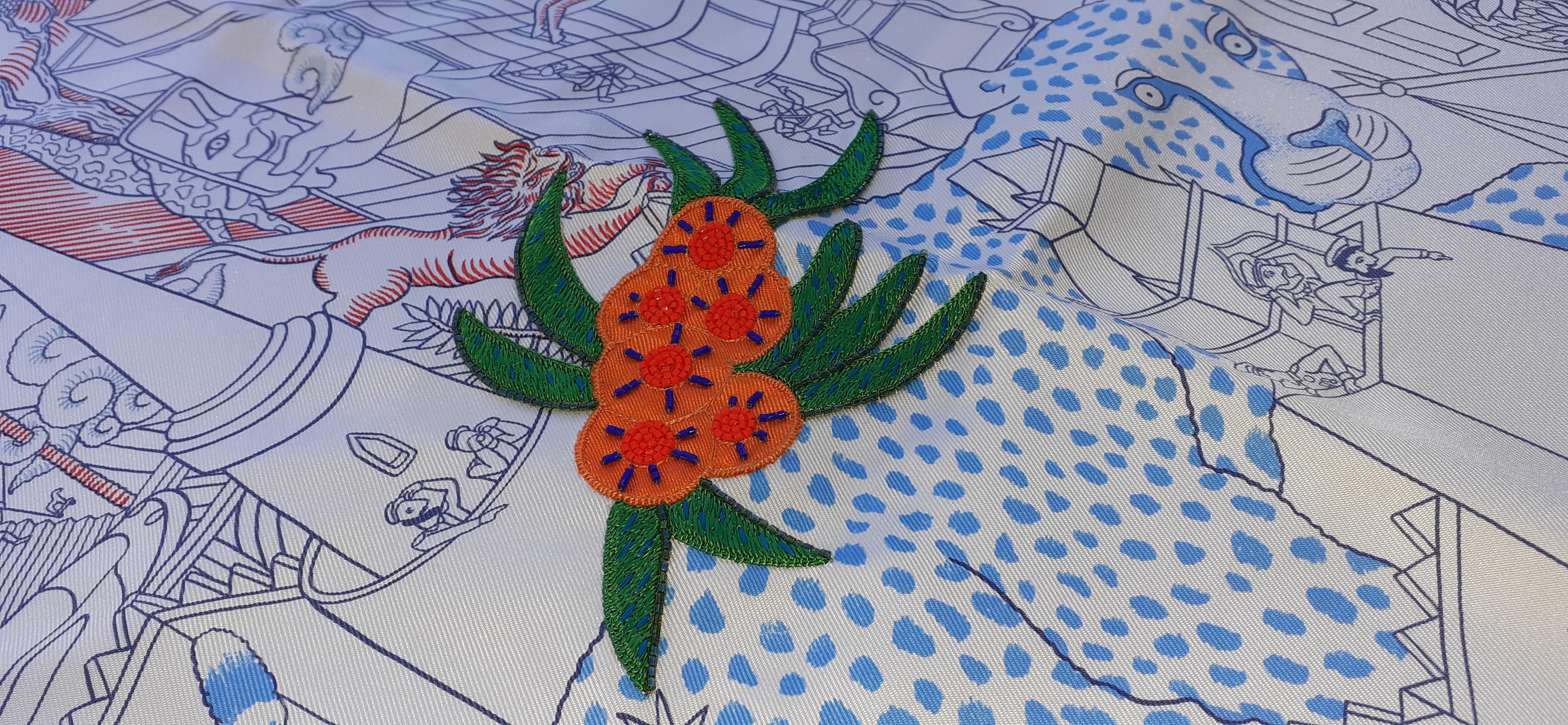 Exceptional Hermès Silk Scarf Animapolis Fleuri Embroidered 90 cm 3