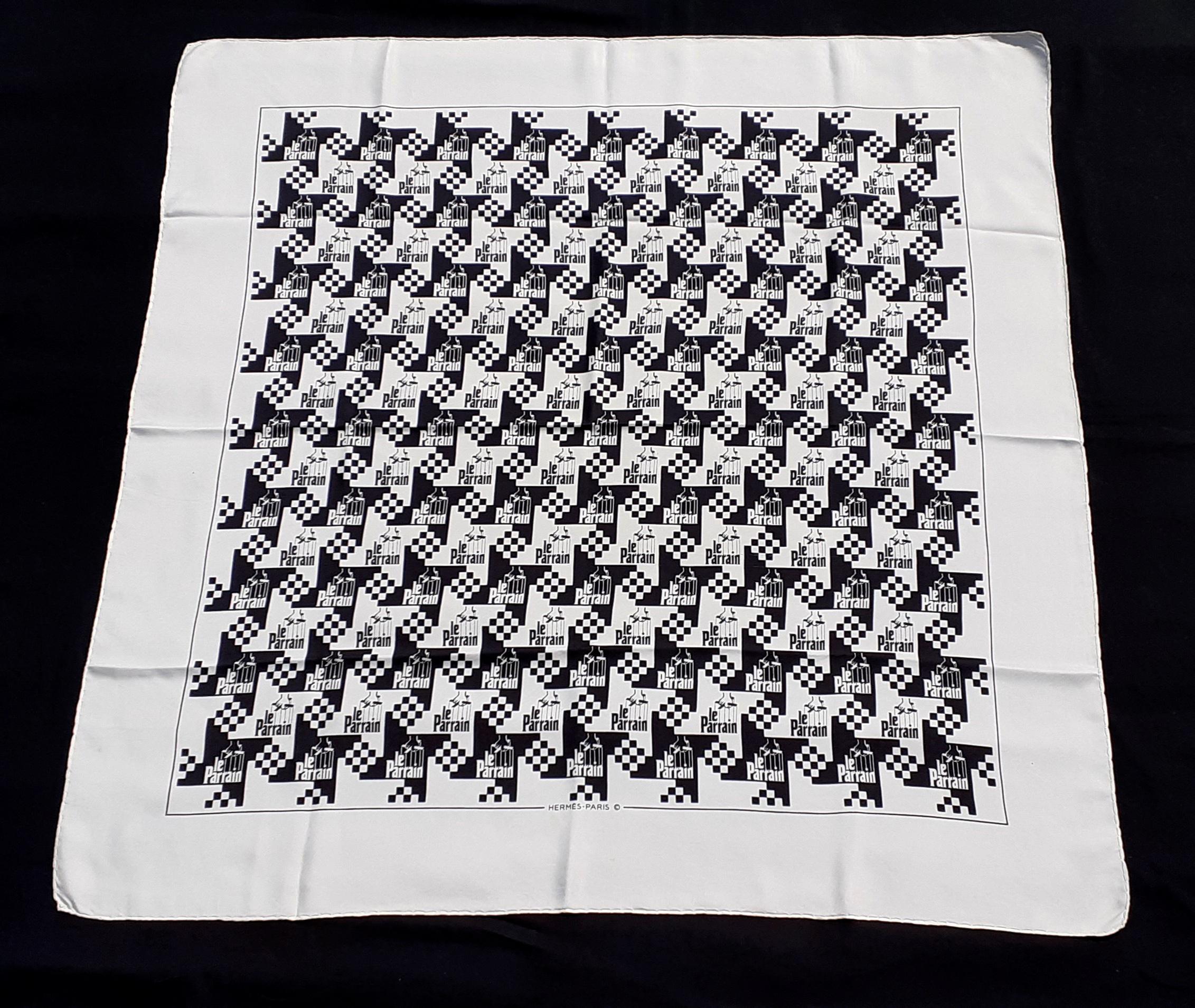 Extremely rare authentic Hermès Scarf

Pattern: 