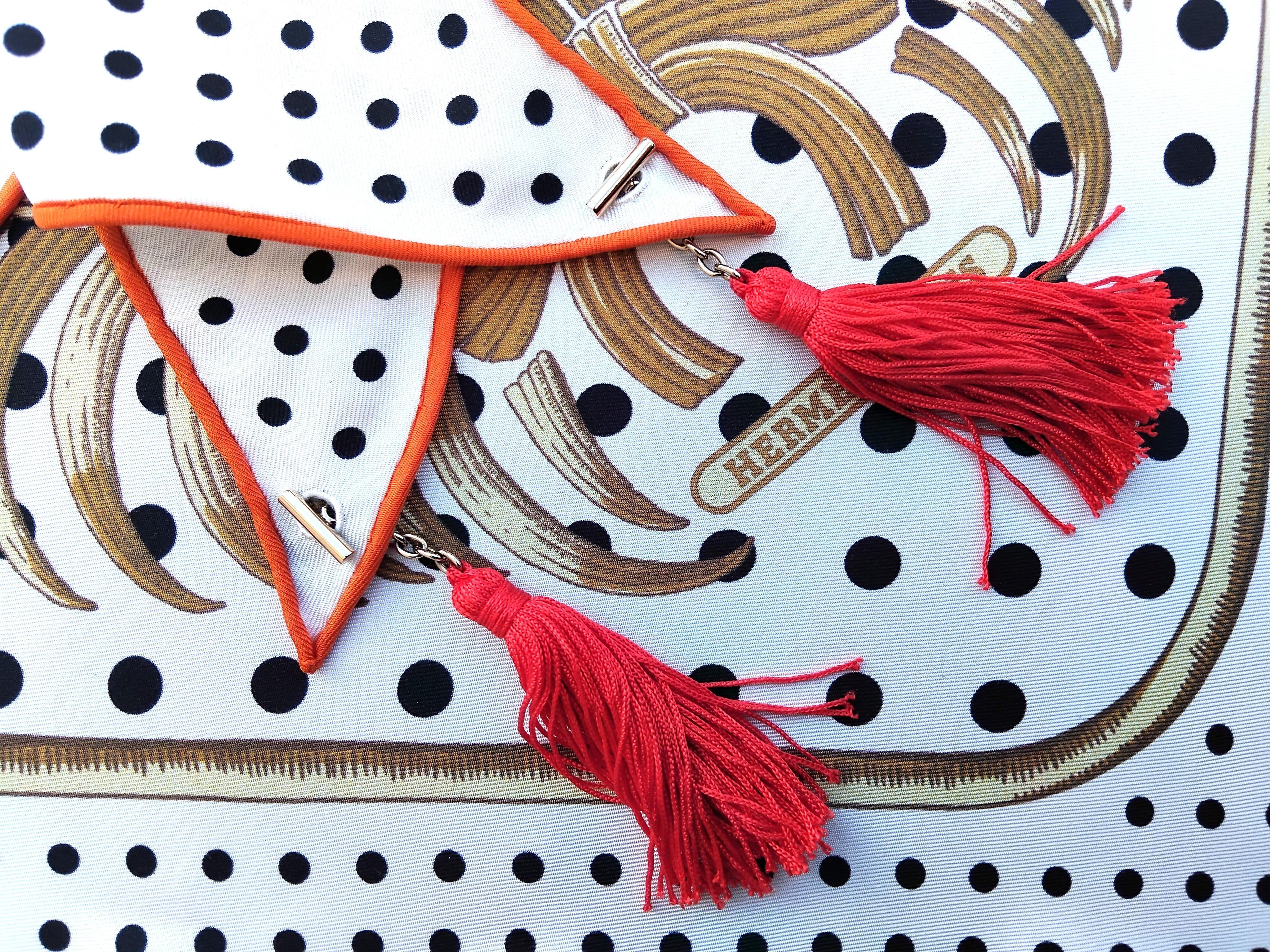 Hermès Tigre Royal Pointu Silk Scarf Tassels 4