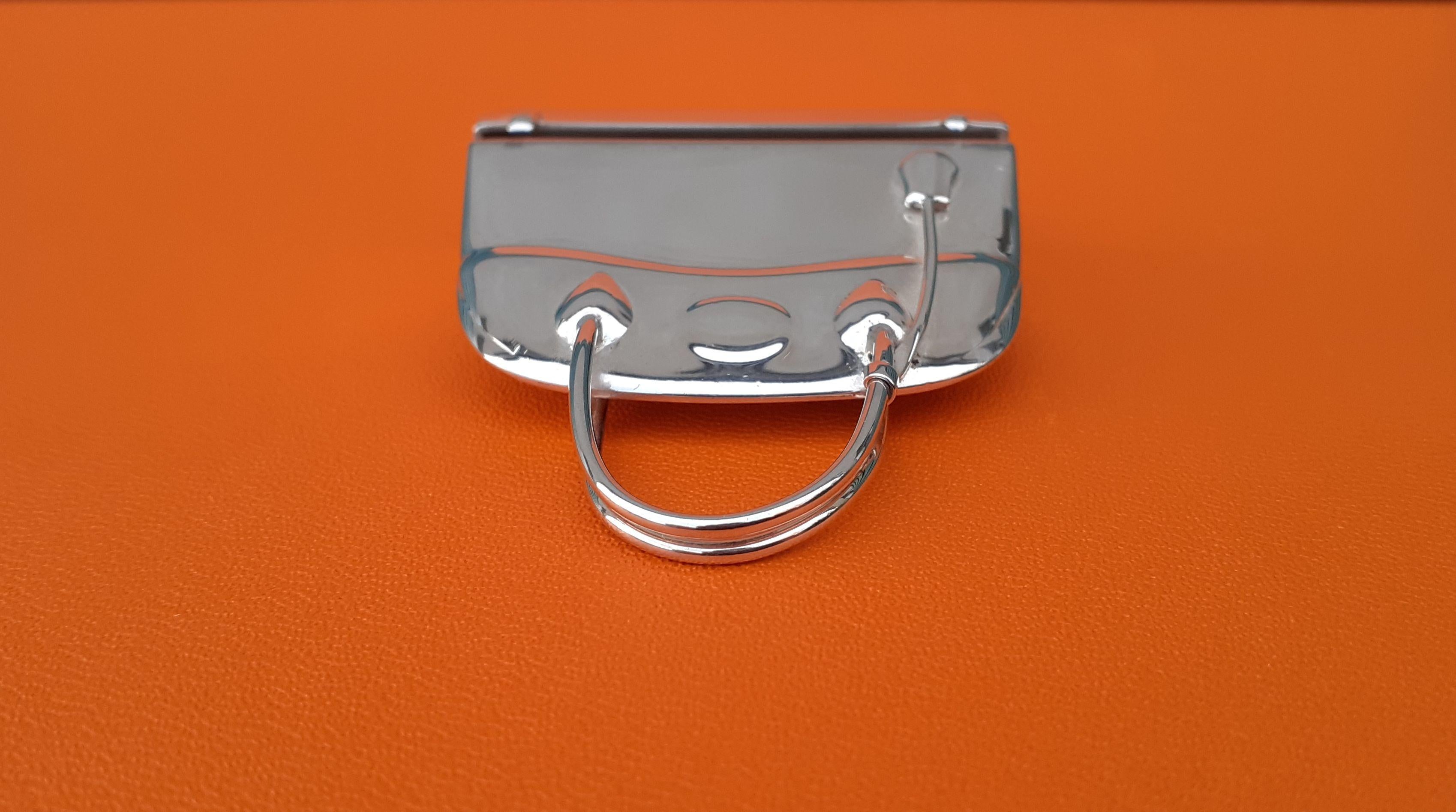 Exceptionnel Hermès Smallest Mini Micro Bolide Bag Pill Box Sterling Silver Rare 6