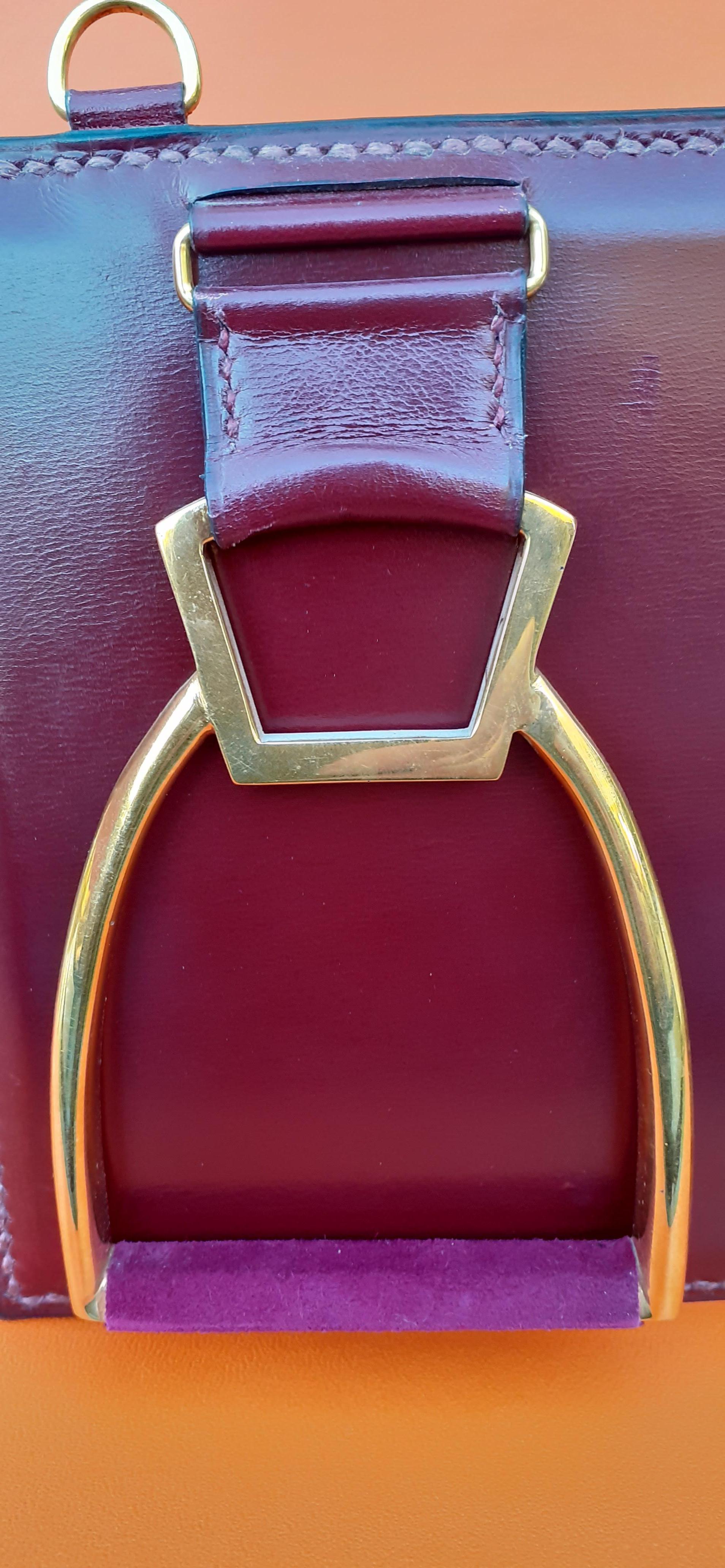 Exceptional Hermès Tie Hanger Tie Rack 3 Stirrups in Metal and Leather For Sale 3