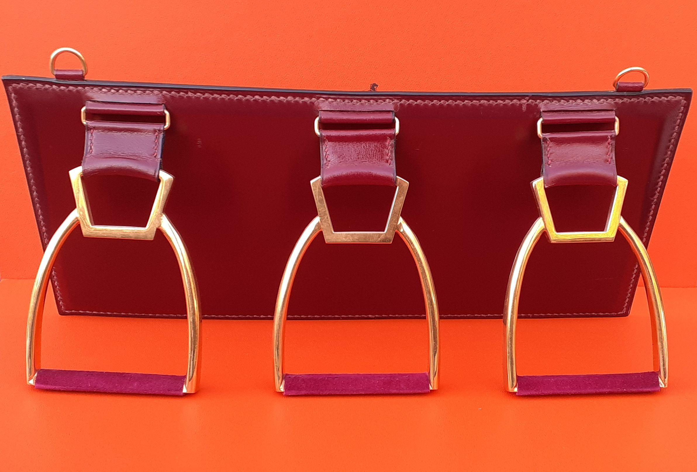 Exceptional Hermès Tie Hanger Tie Rack 3 Stirrups in Metal and Leather For Sale 4