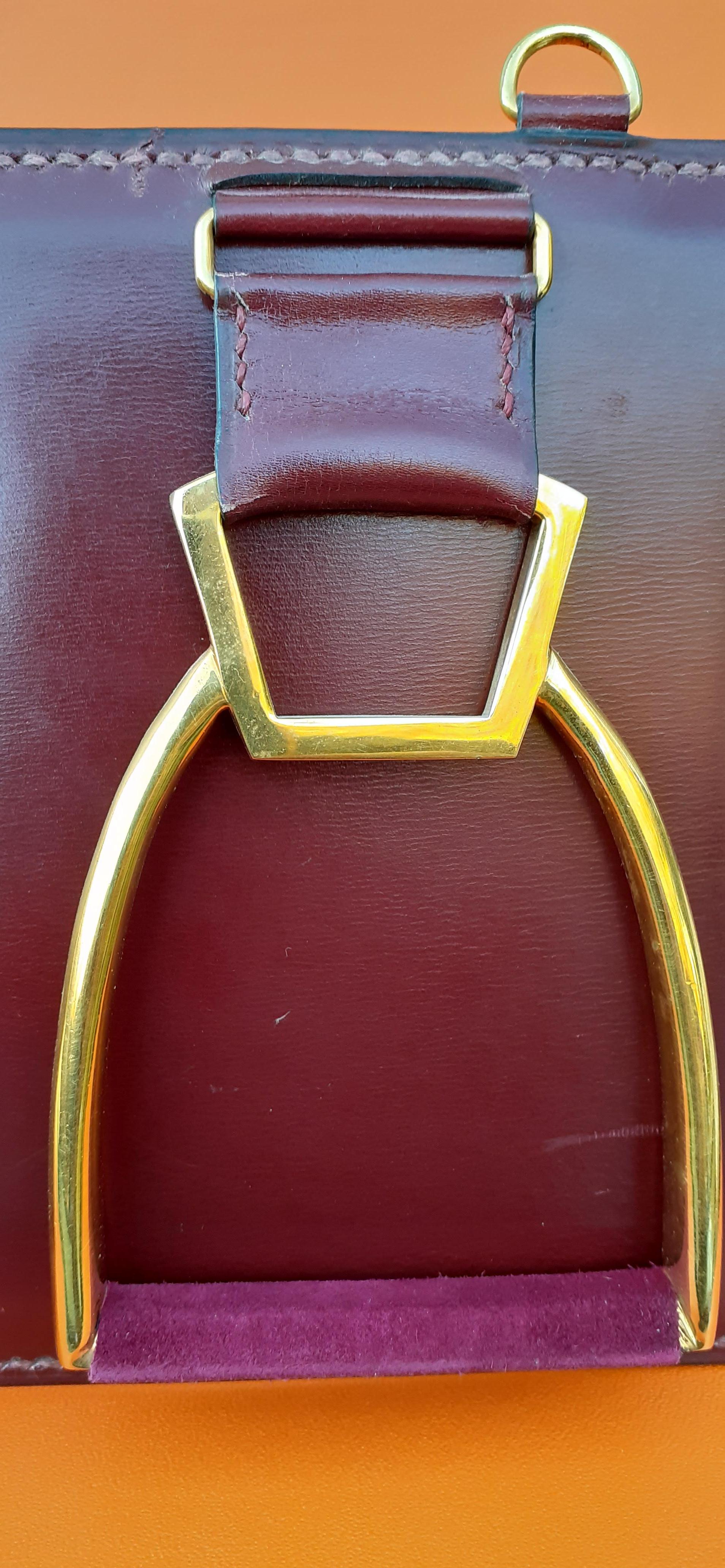 Exceptional Hermès Tie Hanger Tie Rack 3 Stirrups in Metal and Leather For Sale 1