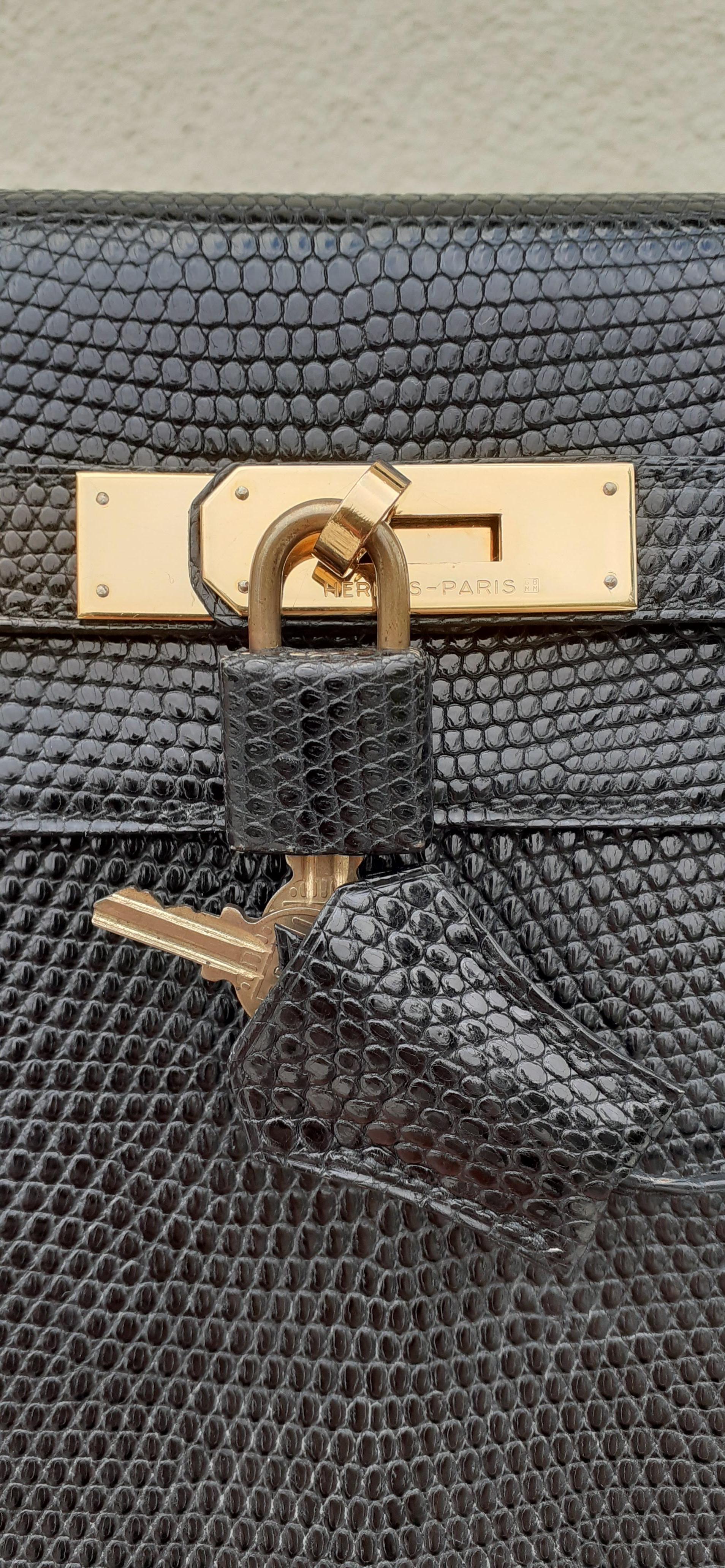 Exceptionnel Hermès Sellier Kelly Bag Lézard noir et or Hdw RARE en vente 10