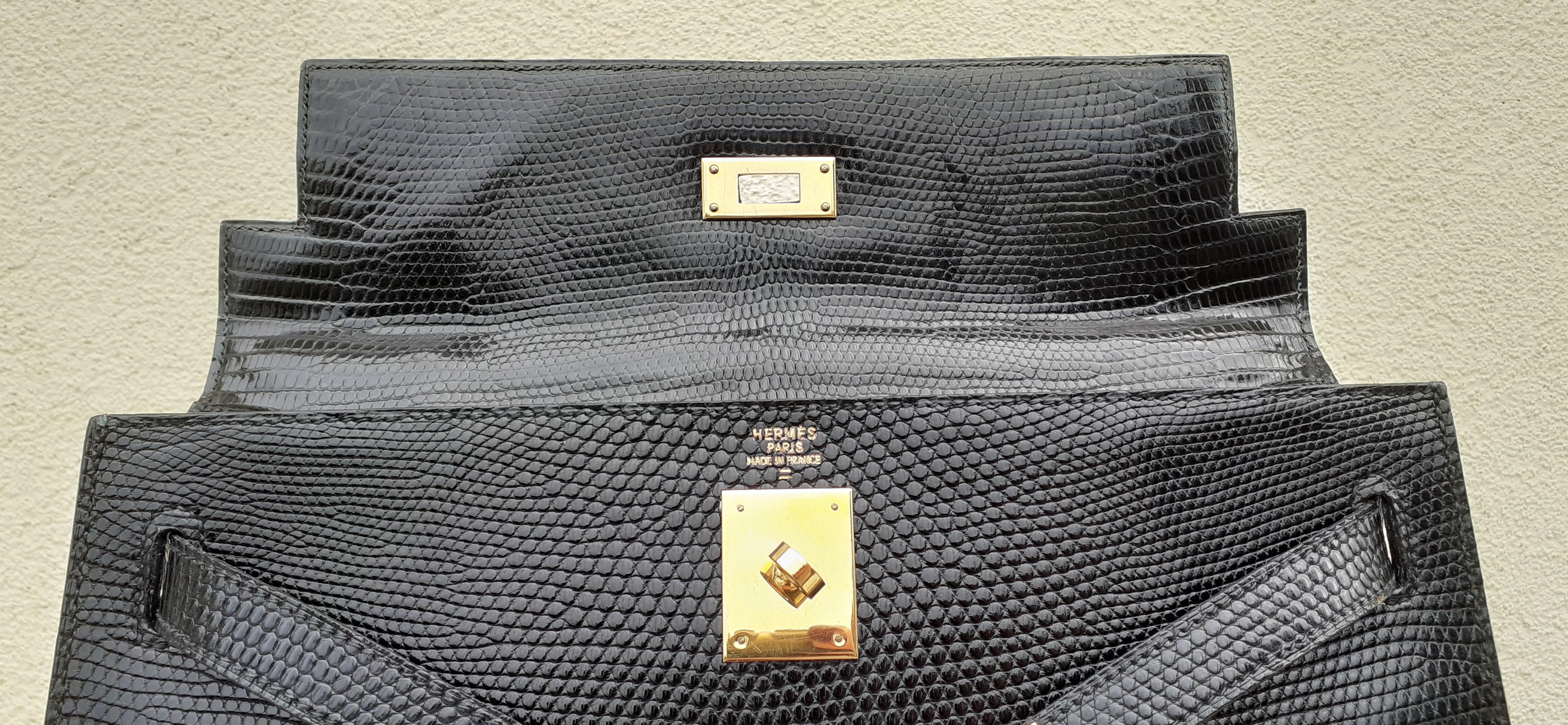 Außergewöhnliche Hermès Sellier Kelly Bag Schwarz Eidechse und Golden Hdw RARE im Angebot 5